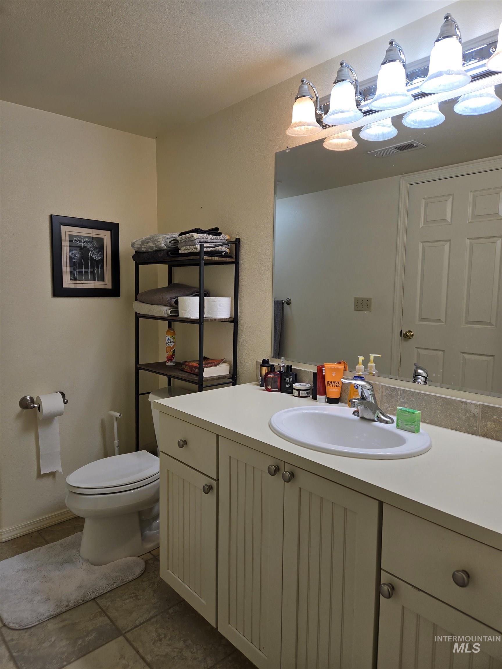 1932 NW 4th Ave, Ontario, Oregon 97914, 4 Bedrooms, 3 Bathrooms, Residential For Sale, Price $525,000, 98981845