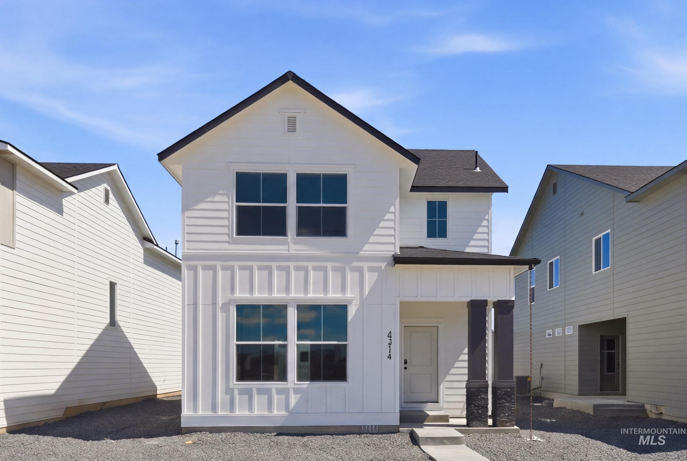 4314 N Camp Creek Ave, Meridian, Idaho 83646, 3 Bedrooms, 2.5 Bathrooms, Residential For Sale, Price $471,990, 98981847