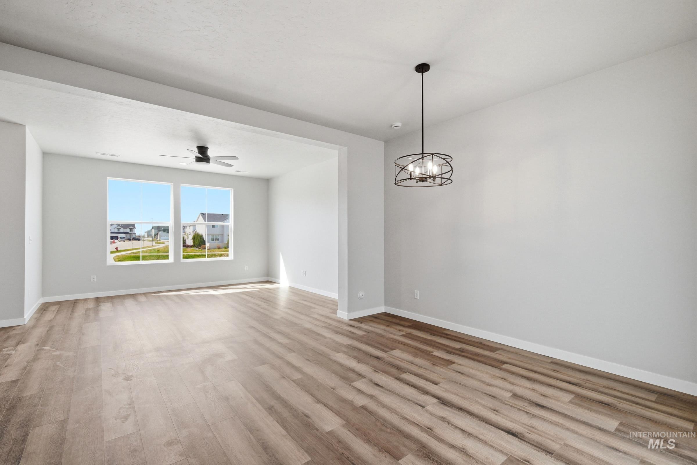 4314 N Camp Creek Ave, Meridian, Idaho 83646, 3 Bedrooms, 2.5 Bathrooms, Residential For Sale, Price $471,990, 98981847