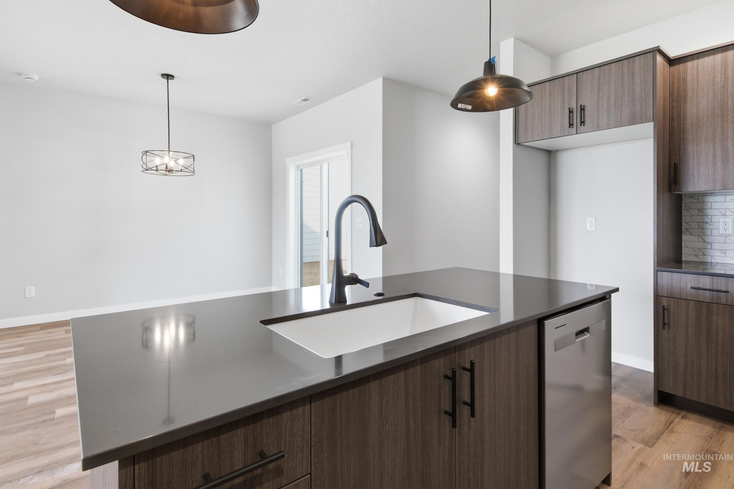 4314 N Camp Creek Ave, Meridian, Idaho 83646, 3 Bedrooms, 2.5 Bathrooms, Residential For Sale, Price $471,990, 98981847