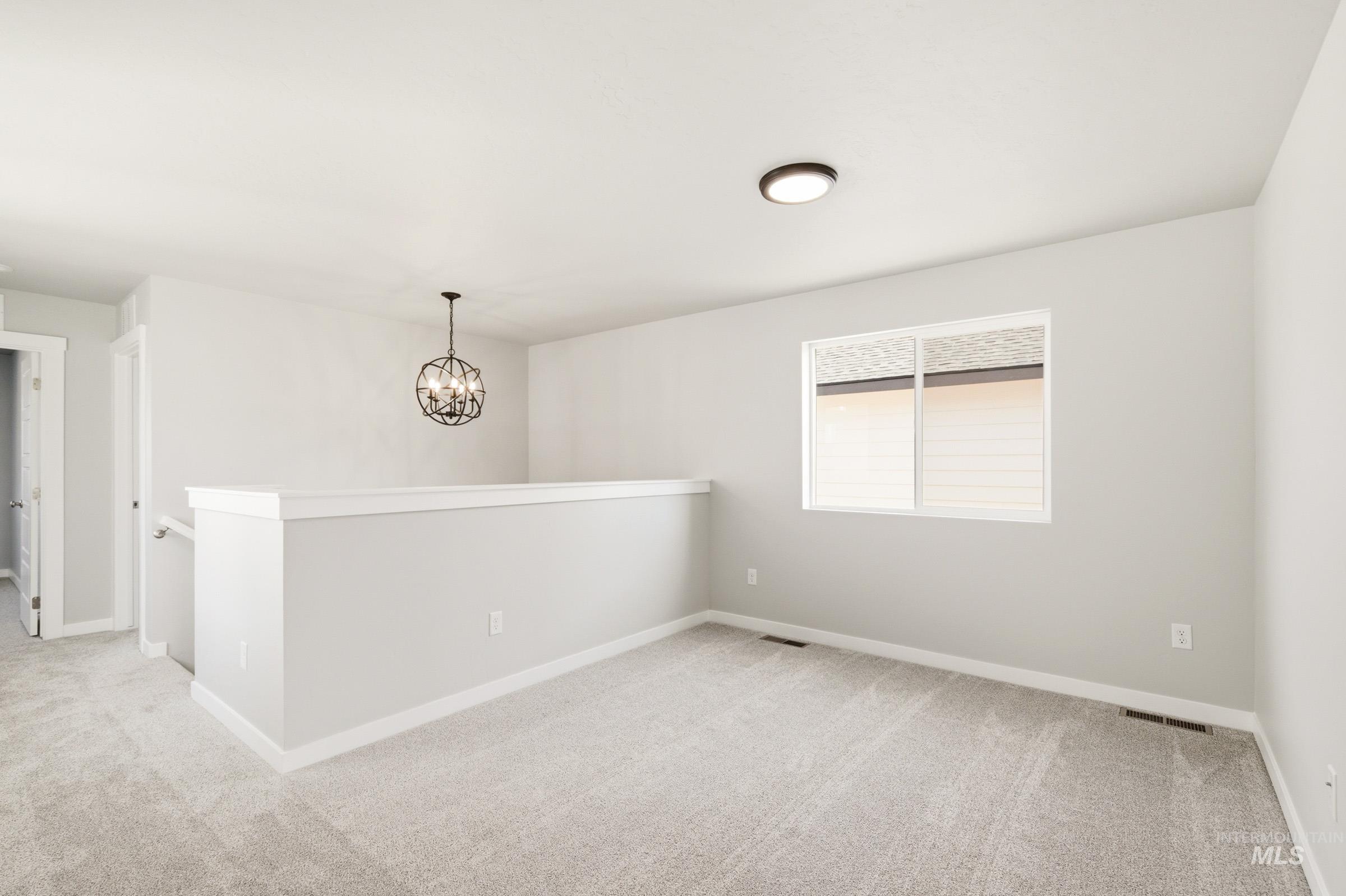 6674 W Redwood Creek Dr, Meridian, Idaho 83646, 3 Bedrooms, 2.5 Bathrooms, Residential For Sale, Price $470,990, 98981849