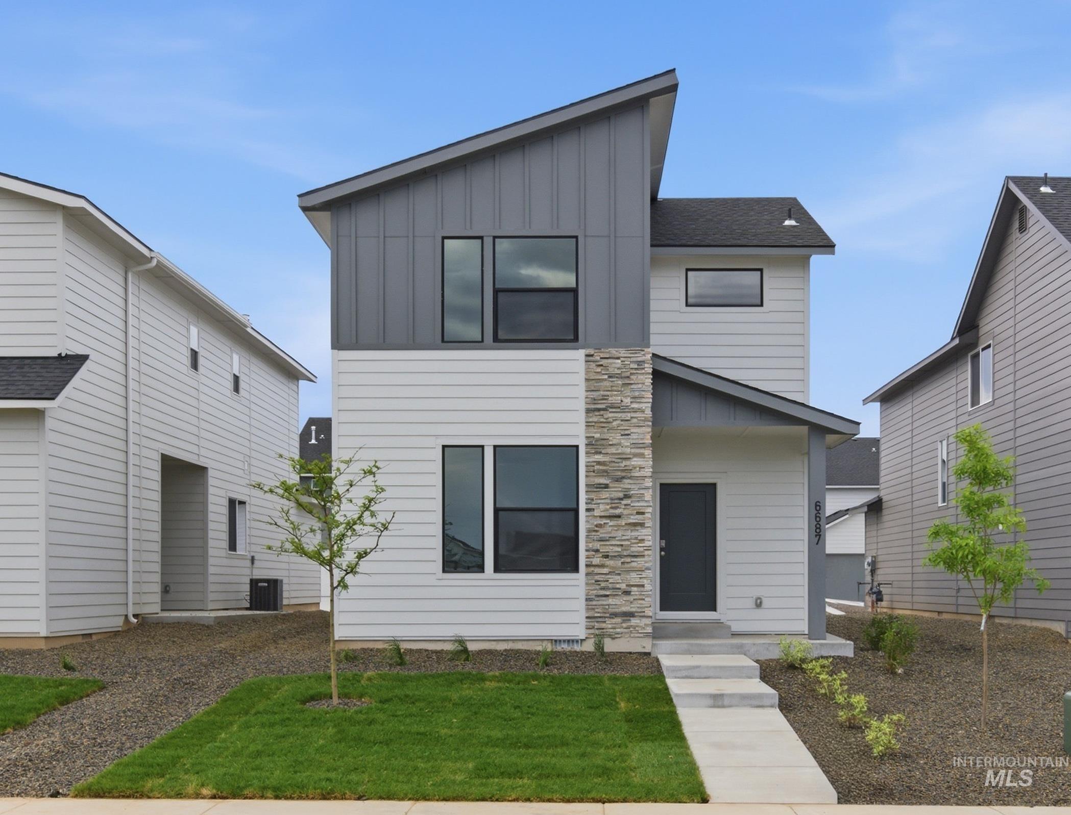 6687 W Fairy Falls Dr, Meridian, Idaho 83646, 3 Bedrooms, 2.5 Bathrooms, Residential For Sale, Price $441,990, 98981850