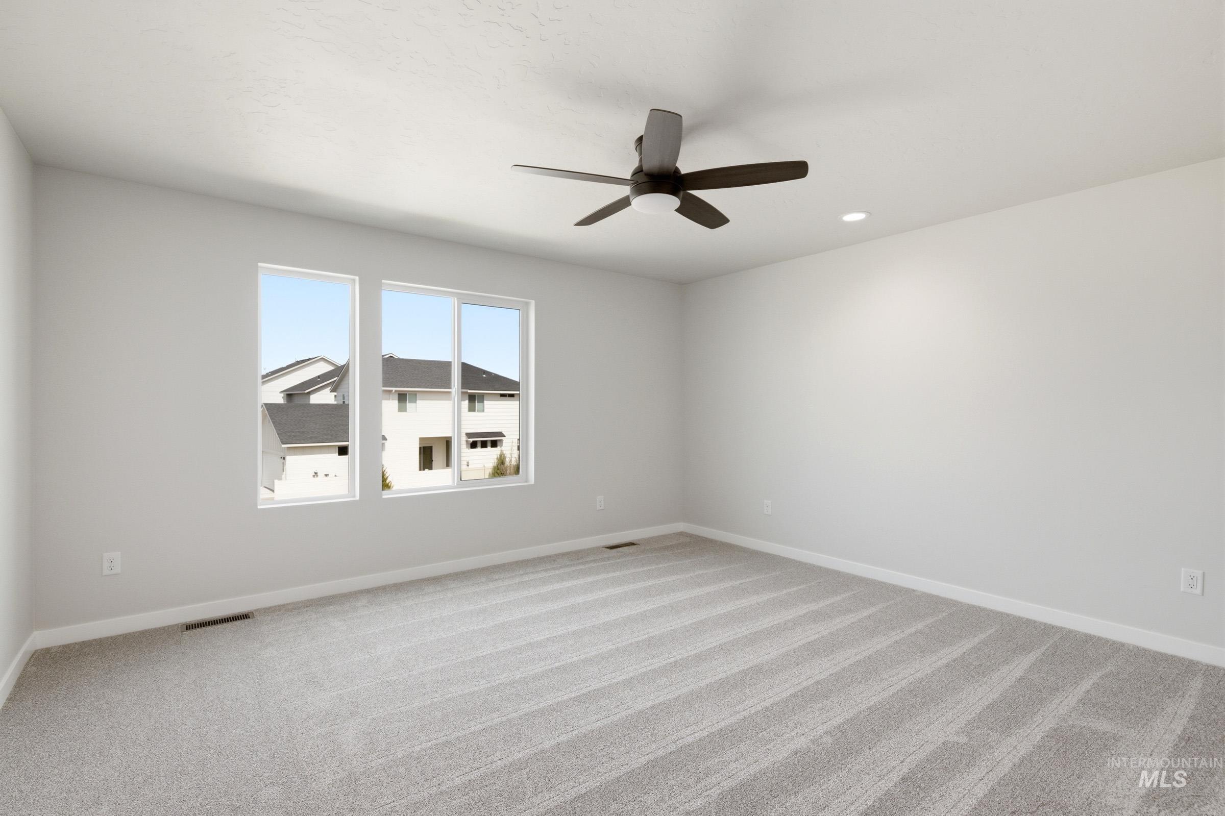 6757 W Fairy Falls Dr, Meridian, Idaho 83646, 3 Bedrooms, 2.5 Bathrooms, Residential For Sale, Price $459,990,MLS 98981851