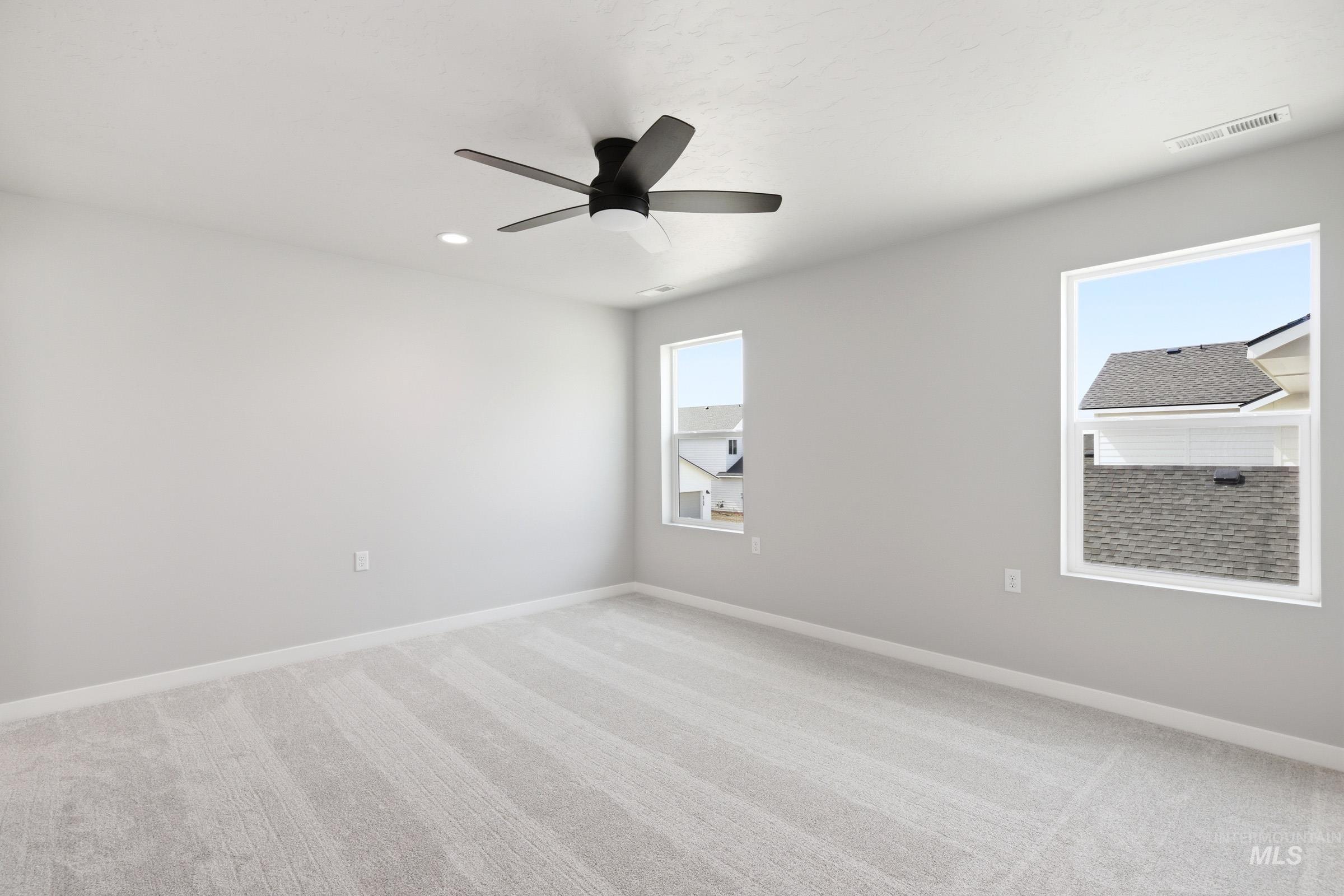 6707 W Fairy Falls Dr, Meridian, Idaho 83646, 3 Bedrooms, 2.5 Bathrooms, Residential For Sale, Price $464,990,MLS 98981852