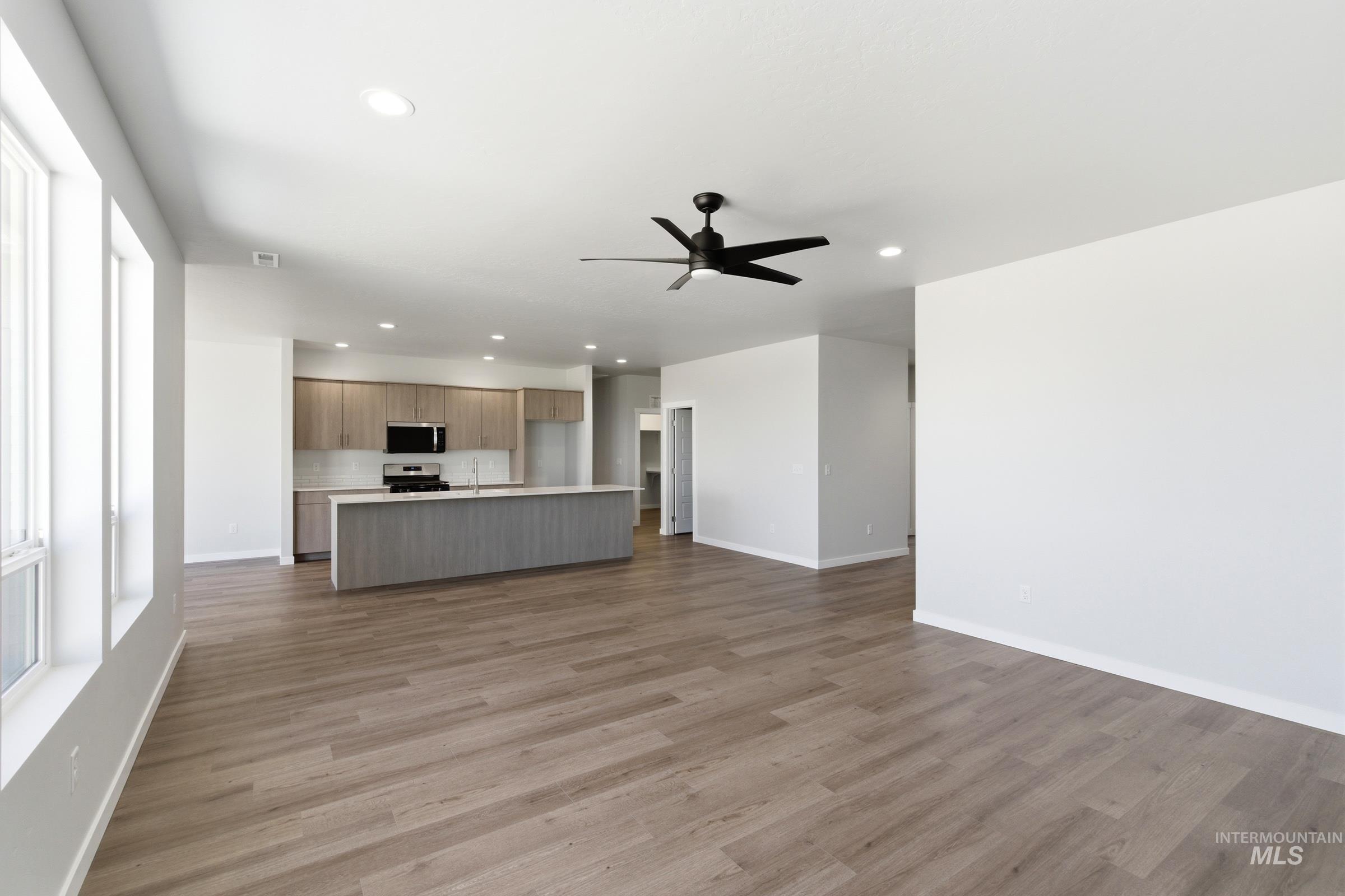 9288 W Blazing Star St, Nampa, Idaho 83687, 4 Bedrooms, 2 Bathrooms, Residential For Sale, Price $499,990, 98981855
