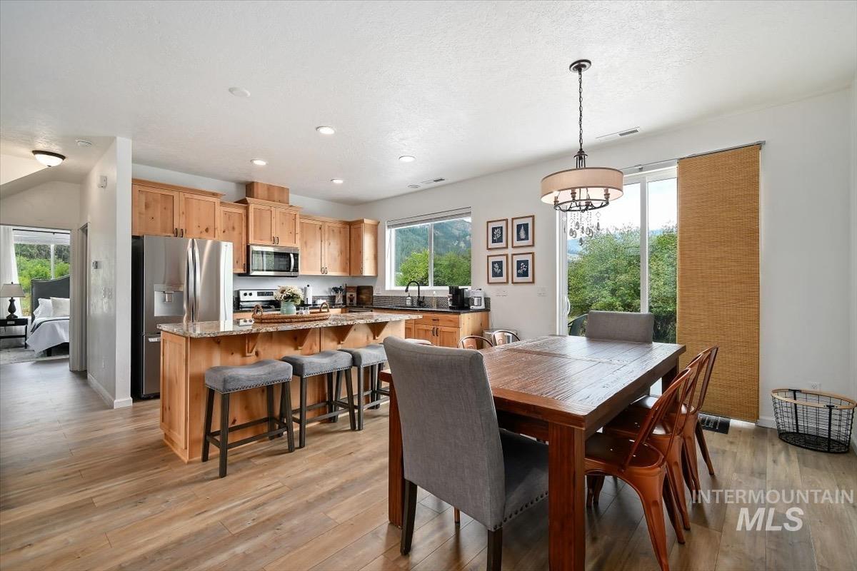 70 Wapiti Ct., Garden Valley, Idaho 83622, 4 Bedrooms, 2.5 Bathrooms, Residential For Sale, Price $599,900, 98981858