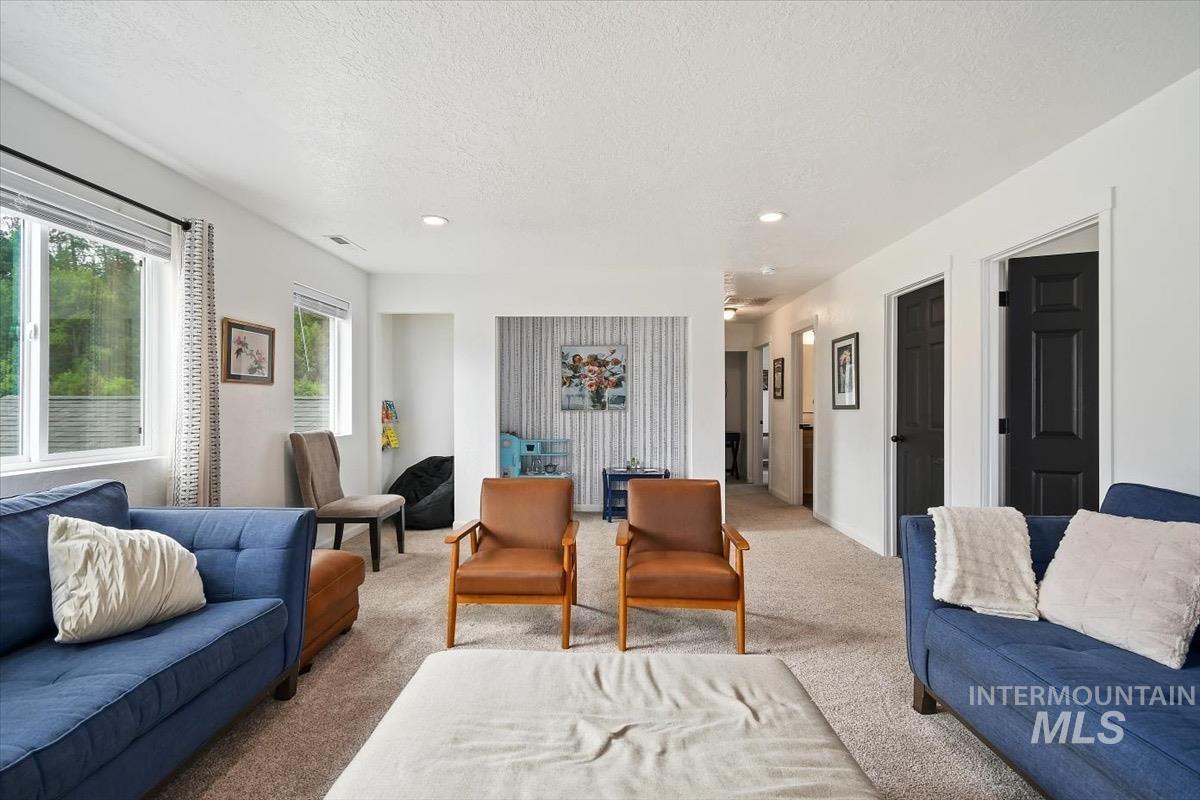 70 Wapiti Ct., Garden Valley, Idaho 83622, 4 Bedrooms, 2.5 Bathrooms, Residential For Sale, Price $599,900, 98981858