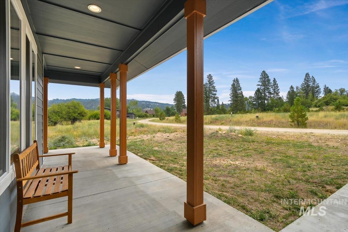 70 Wapiti Ct., Garden Valley, Idaho 83622, 4 Bedrooms, 2.5 Bathrooms, Residential For Sale, Price $599,900, 98981858