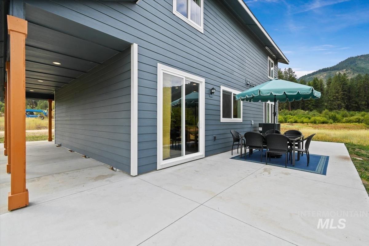 70 Wapiti Ct., Garden Valley, Idaho 83622, 4 Bedrooms, 2.5 Bathrooms, Residential For Sale, Price $599,900, 98981858