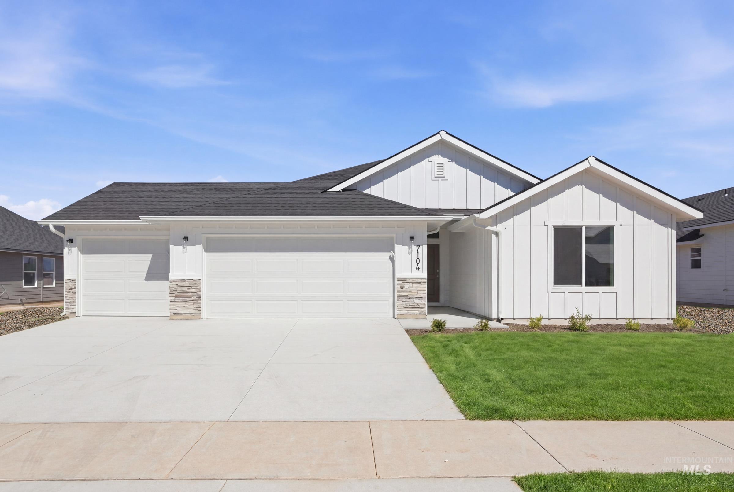 7104 E Marble Springs Dr, Nampa, Idaho 83687, 4 Bedrooms, 2 Bathrooms, Residential For Sale, Price $449,990, 98981862