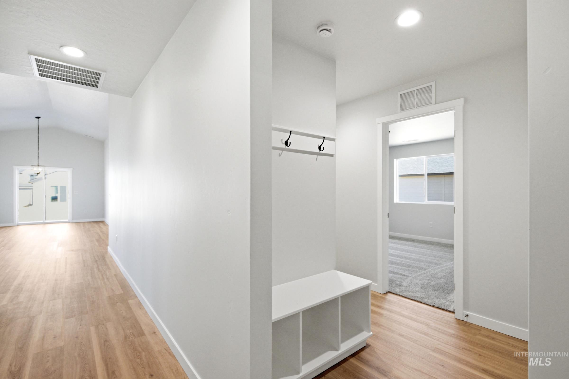 7092 E Marble Springs Dr, Nampa, Idaho 83687, 4 Bedrooms, 2 Bathrooms, Residential For Sale, Price $465,990, 98981864