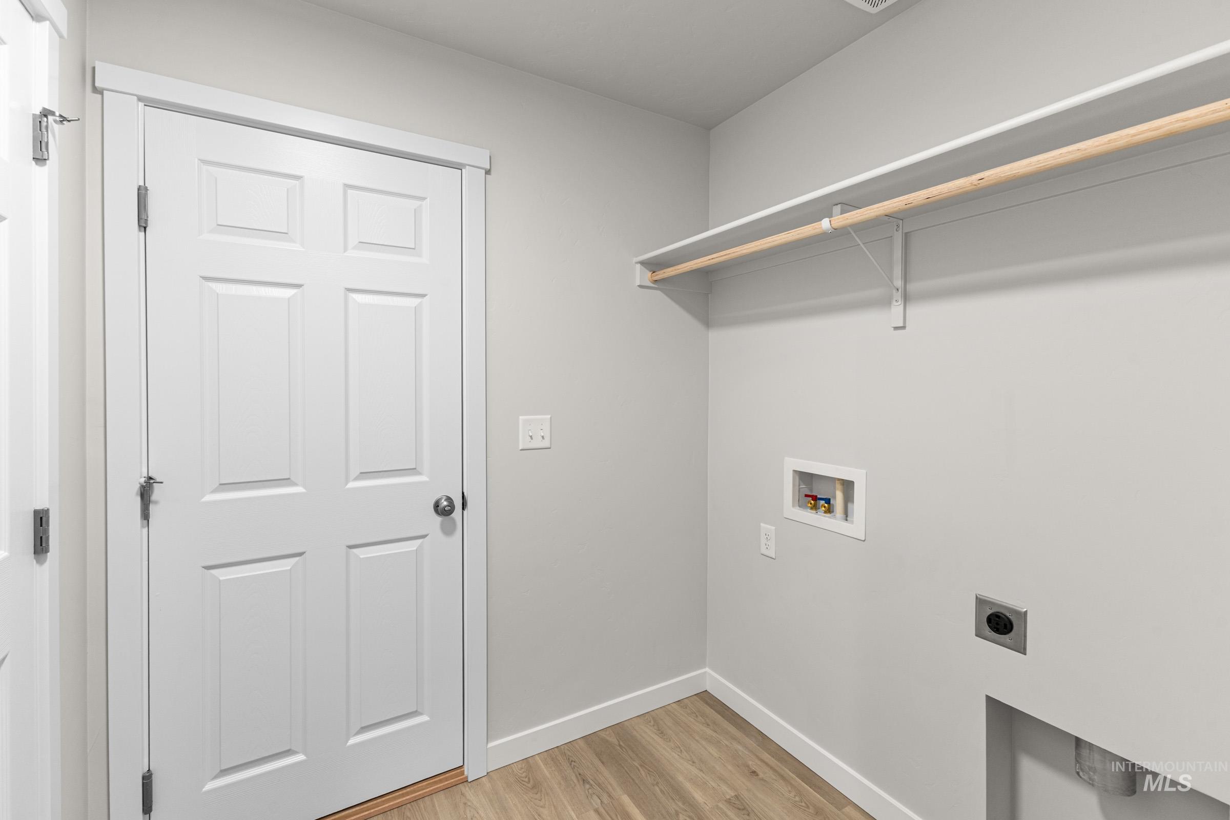 4112 Austin St, Caldwell, Idaho 83605, 3 Bedrooms, 2 Bathrooms, Residential For Sale, Price $384,990, 98981865