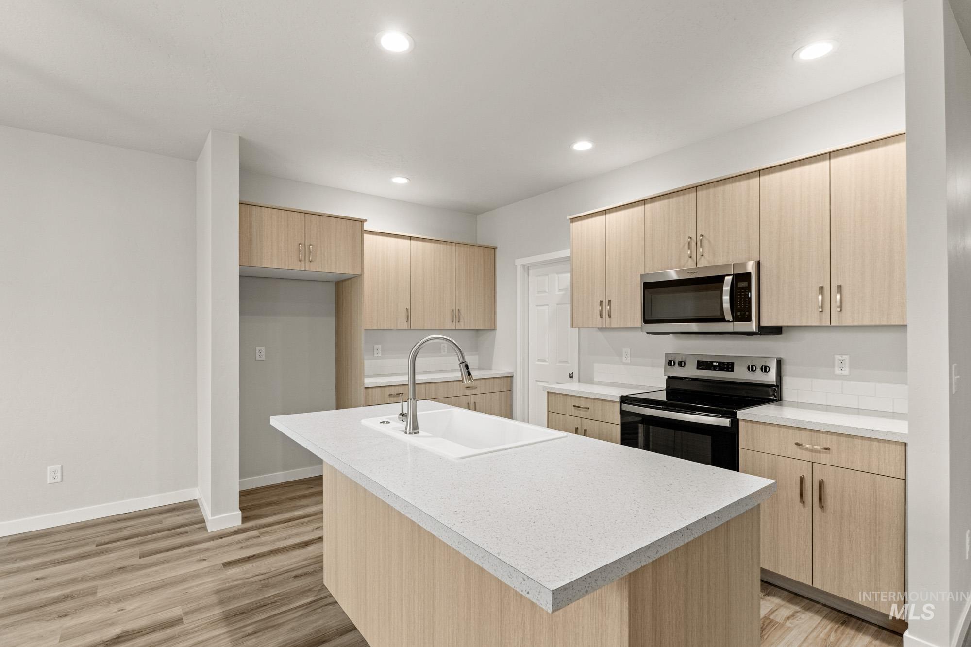 509 Waverly Ave, Middleton, Idaho 83644, 4 Bedrooms, 2 Bathrooms, Residential For Sale, Price $479,990, 98981869