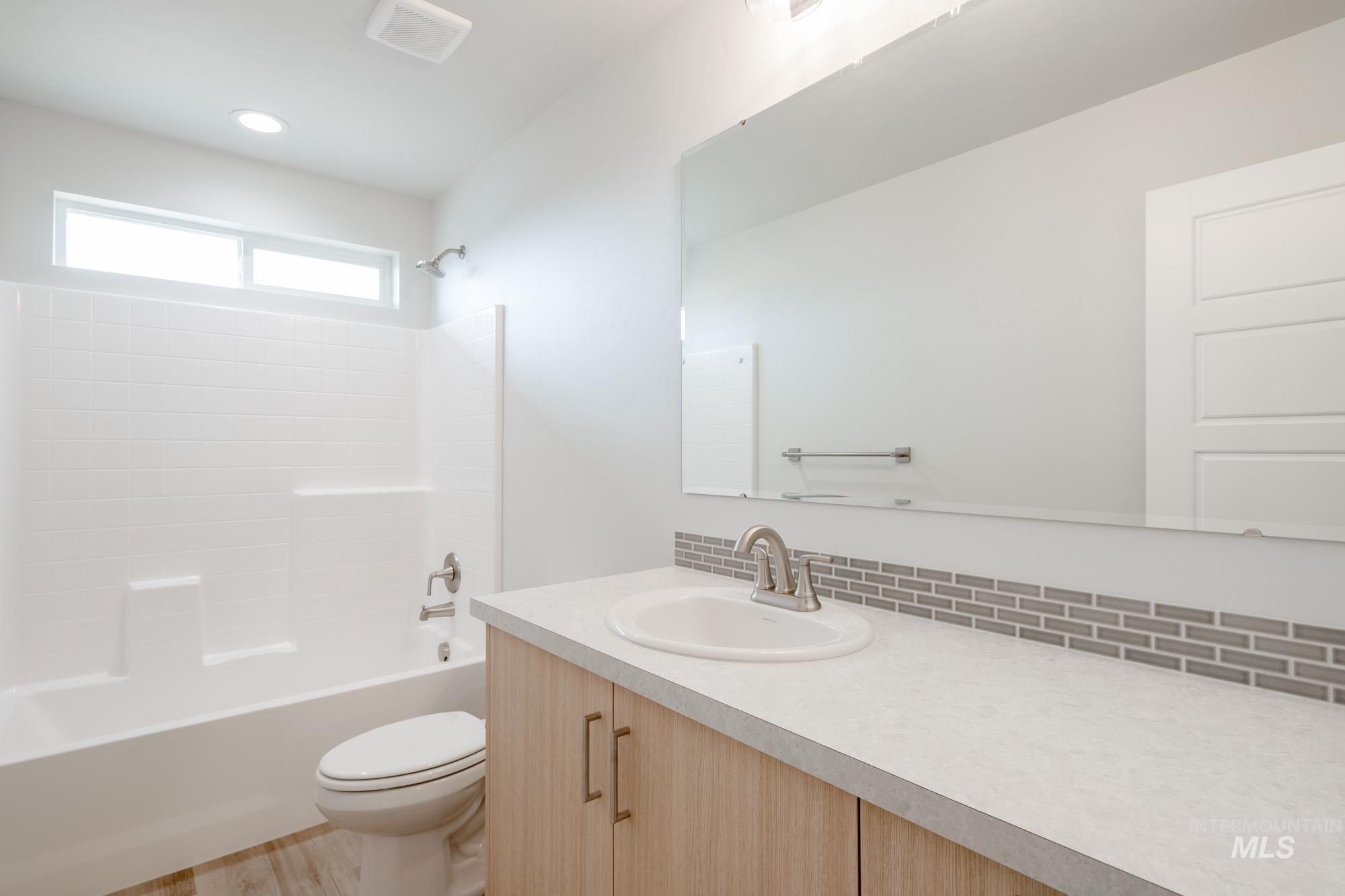 1298 W Pack River Dr, Meridian, Idaho 83642, 4 Bedrooms, 2.5 Bathrooms, Residential For Sale, Price $579,990, 98981872