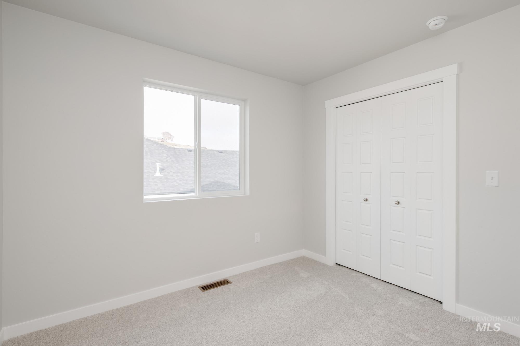 1298 W Pack River Dr, Meridian, Idaho 83642, 4 Bedrooms, 2.5 Bathrooms, Residential For Sale, Price $579,990, 98981872