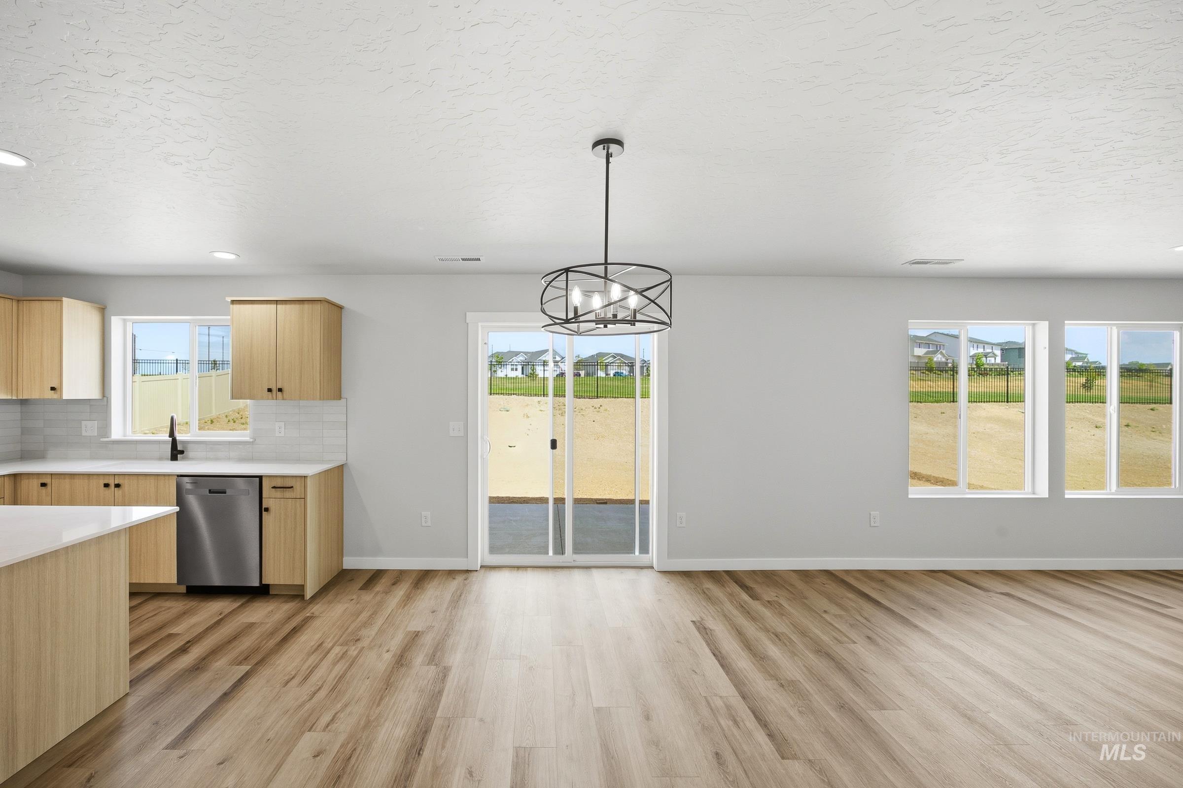 1298 W Pack River Dr, Meridian, Idaho 83642, 4 Bedrooms, 2.5 Bathrooms, Residential For Sale, Price $564,990, 98981872