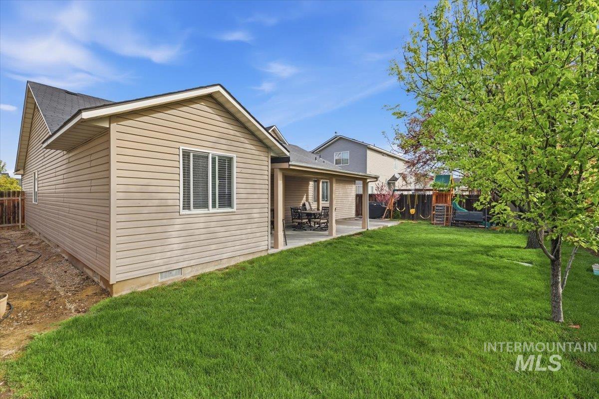 2518 Strayhorn Dr., Caldwell, Idaho 83607, 4 Bedrooms, 2 Bathrooms, Residential For Sale, Price $389,000, 98981889