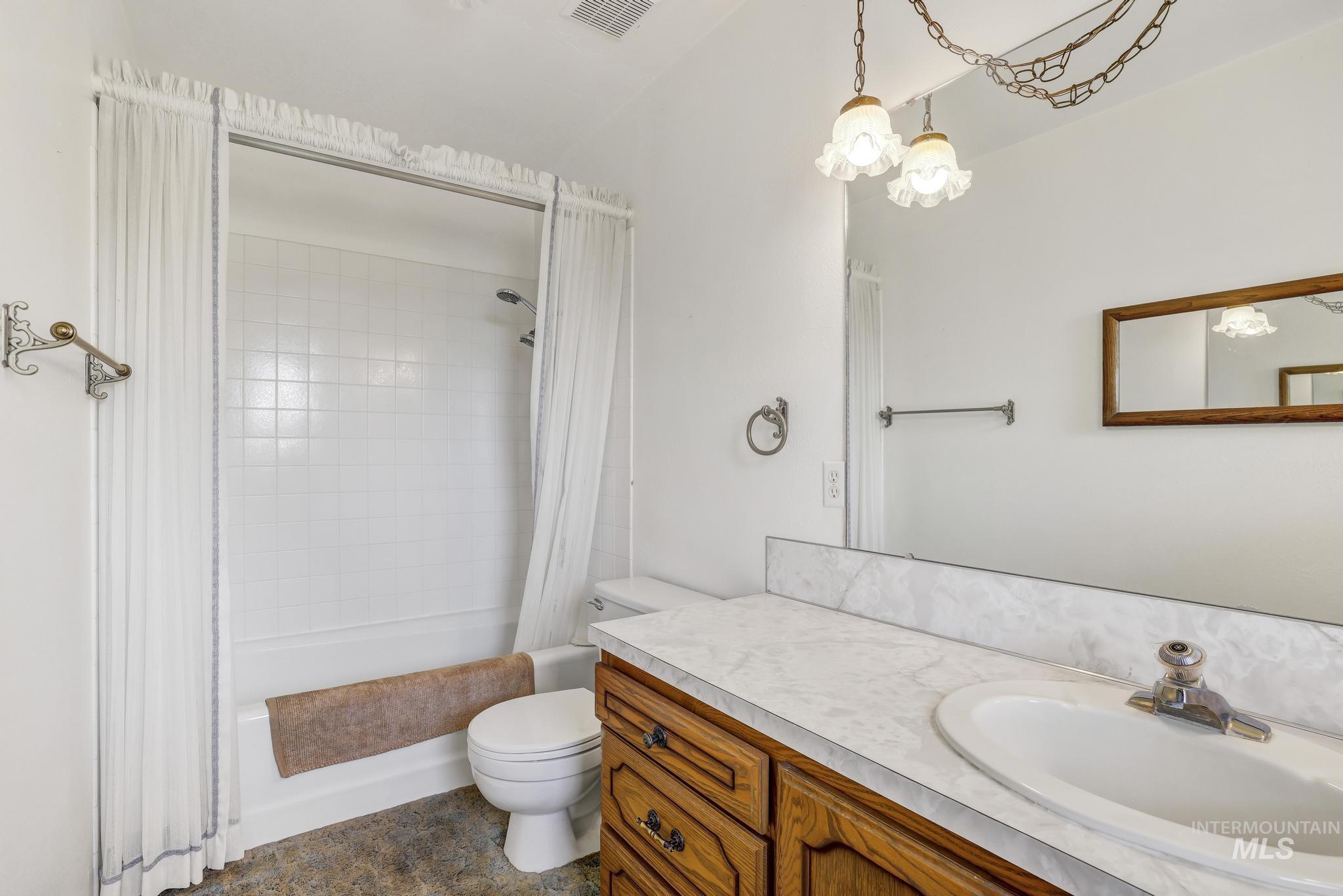 22 Horseshoe Cir, Jerome, Idaho 83338-5984, 3 Bedrooms, 2 Bathrooms, Residential For Sale, Price $600,000, 98981894