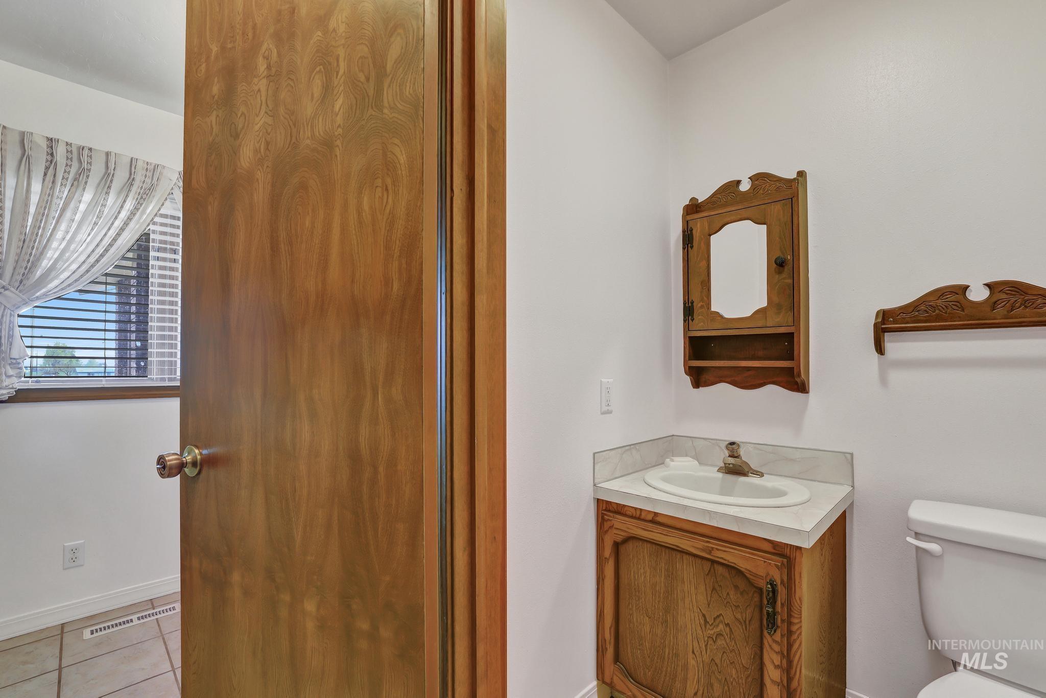 22 Horseshoe Cir, Jerome, Idaho 83338-5984, 3 Bedrooms, 2 Bathrooms, Residential For Sale, Price $600,000, 98981894