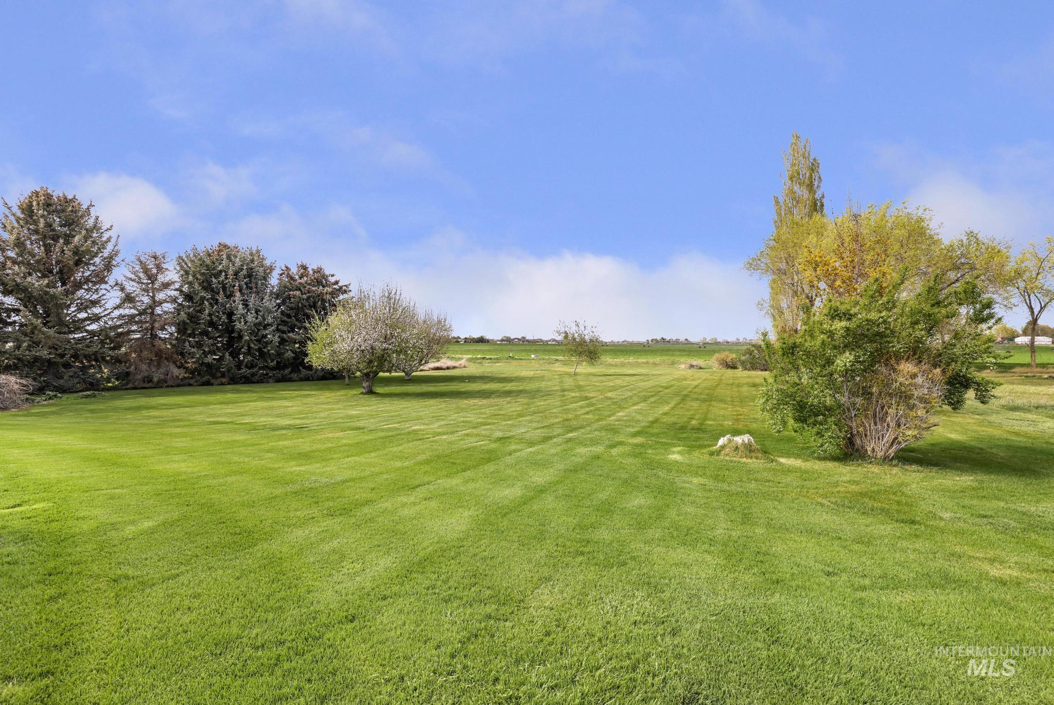 22 Horseshoe Cir, Jerome, Idaho 83338-5984, 3 Bedrooms, 2 Bathrooms, Residential For Sale, Price $600,000, 98981894