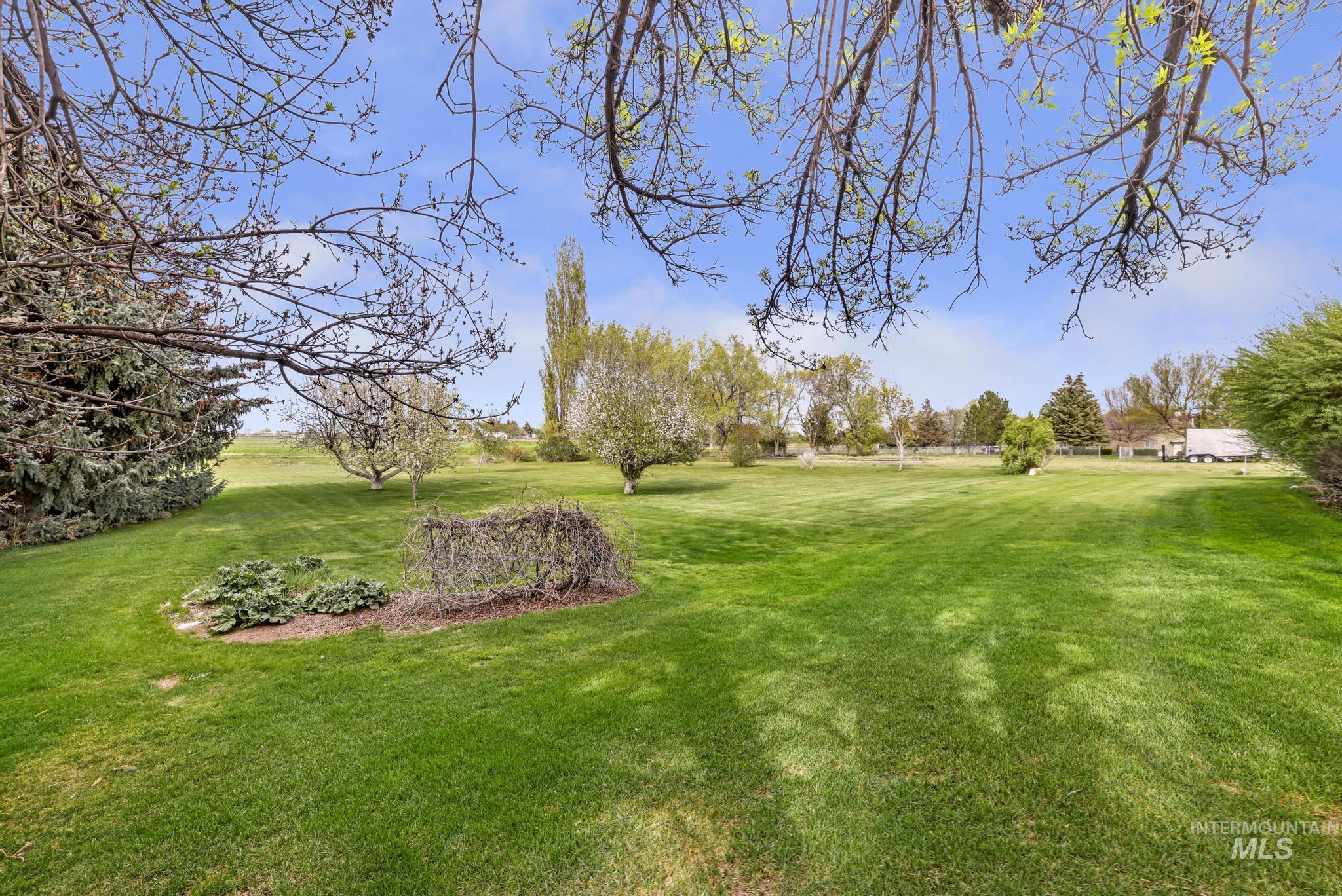 22 Horseshoe Cir, Jerome, Idaho 83338-5984, 3 Bedrooms, 2 Bathrooms, Residential For Sale, Price $600,000, 98981894