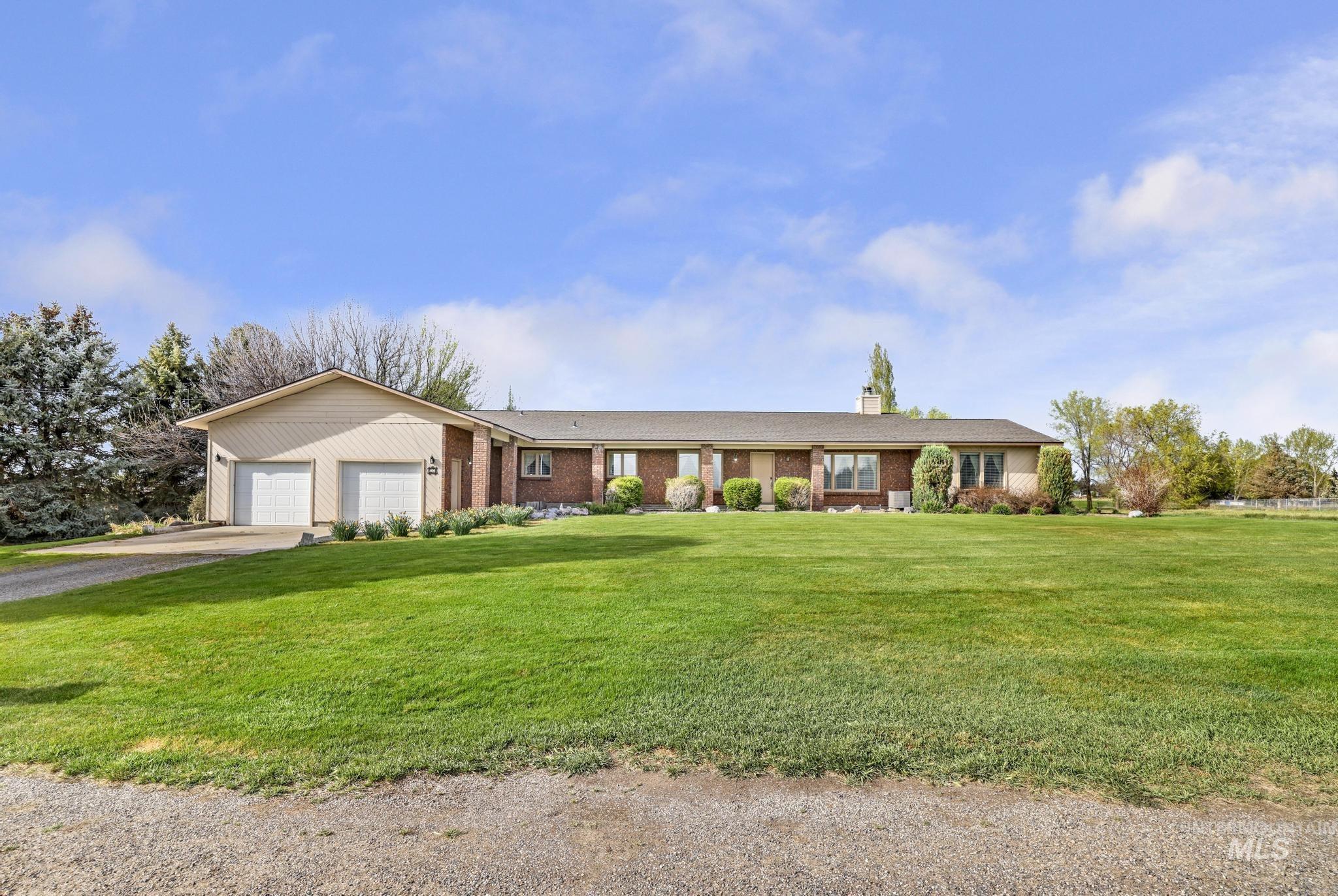 22 Horseshoe Cir, Jerome, Idaho 83338-5984, 3 Bedrooms, 2 Bathrooms, Residential For Sale, Price $600,000, 98981894