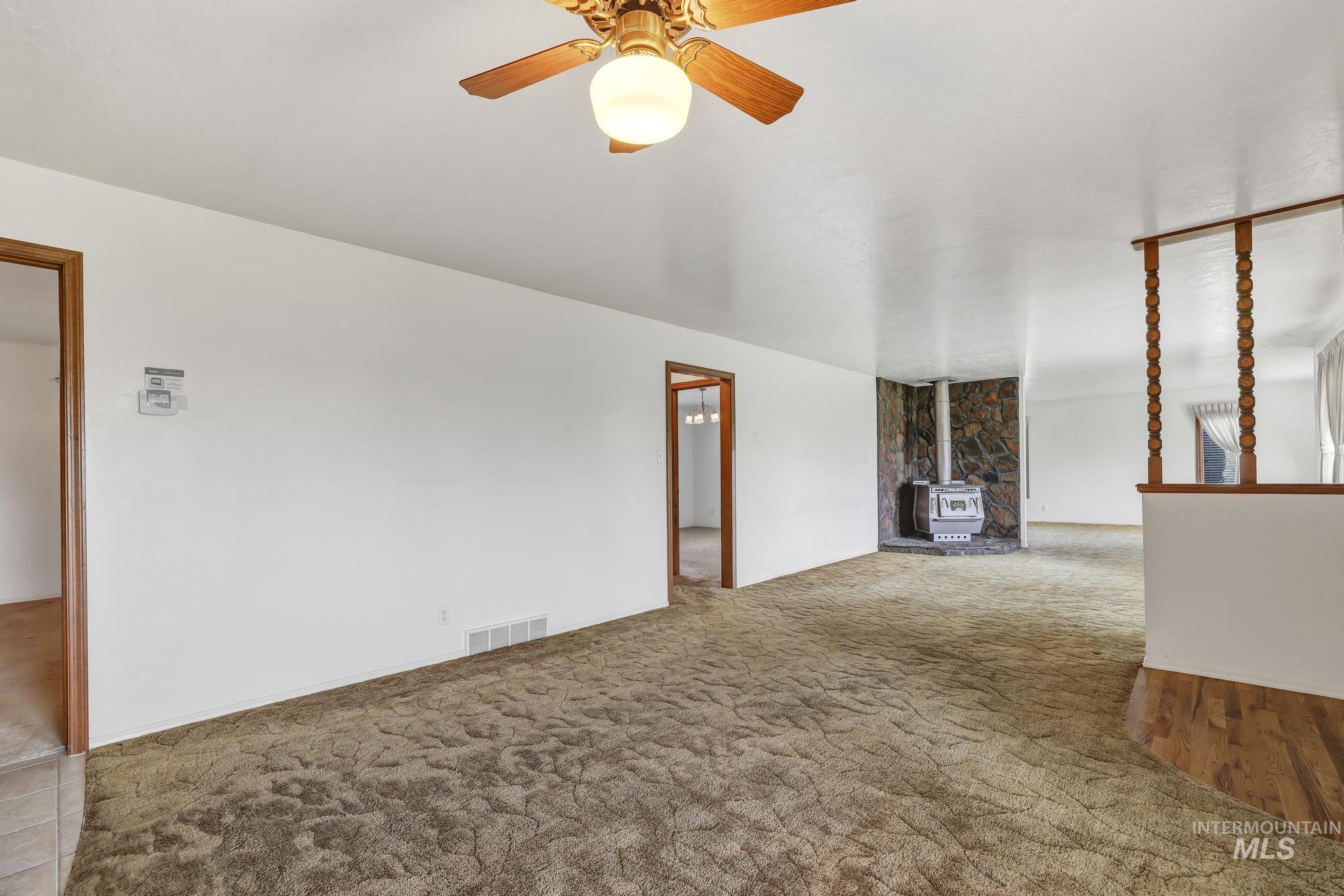 22 Horseshoe Cir, Jerome, Idaho 83338-5984, 3 Bedrooms, 2 Bathrooms, Residential For Sale, Price $600,000, 98981894