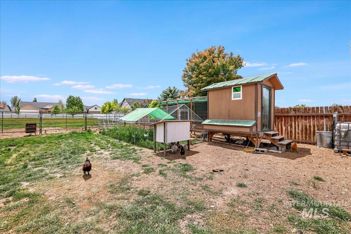 1011 Filer Ave W, Twin Falls, Idaho 83301, 3 Bedrooms, 3 Bathrooms, Residential For Sale, Price $650,000,MLS 98981896