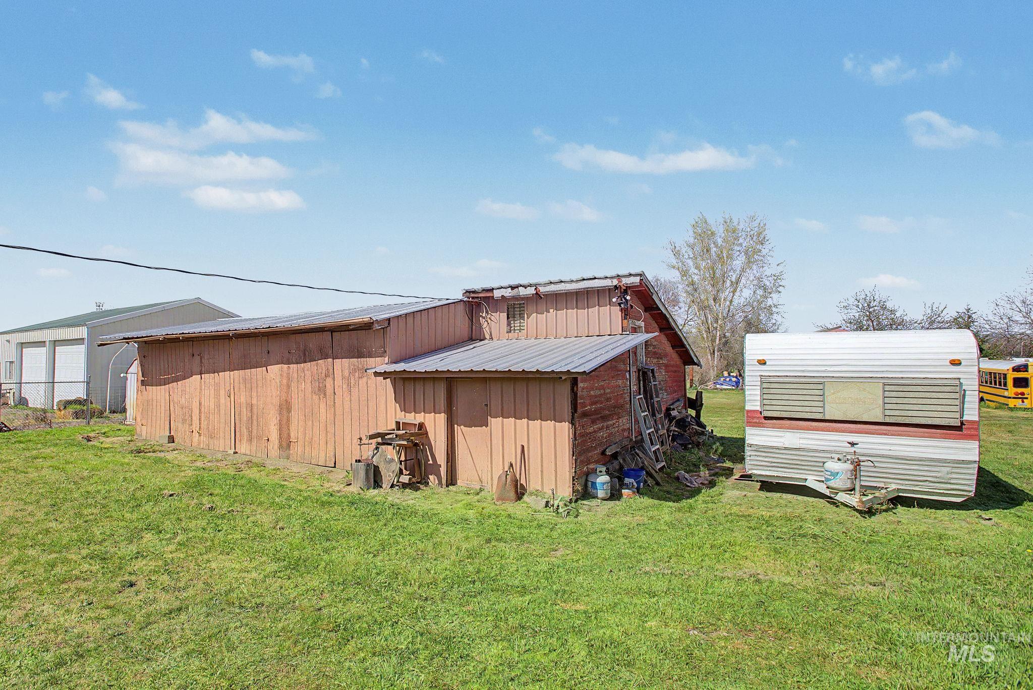 715 Bryden Avenue, Lewiston, Idaho 83501, 3 Bedrooms, 1.5 Bathrooms, Residential For Sale, Price $500,000, 98981900