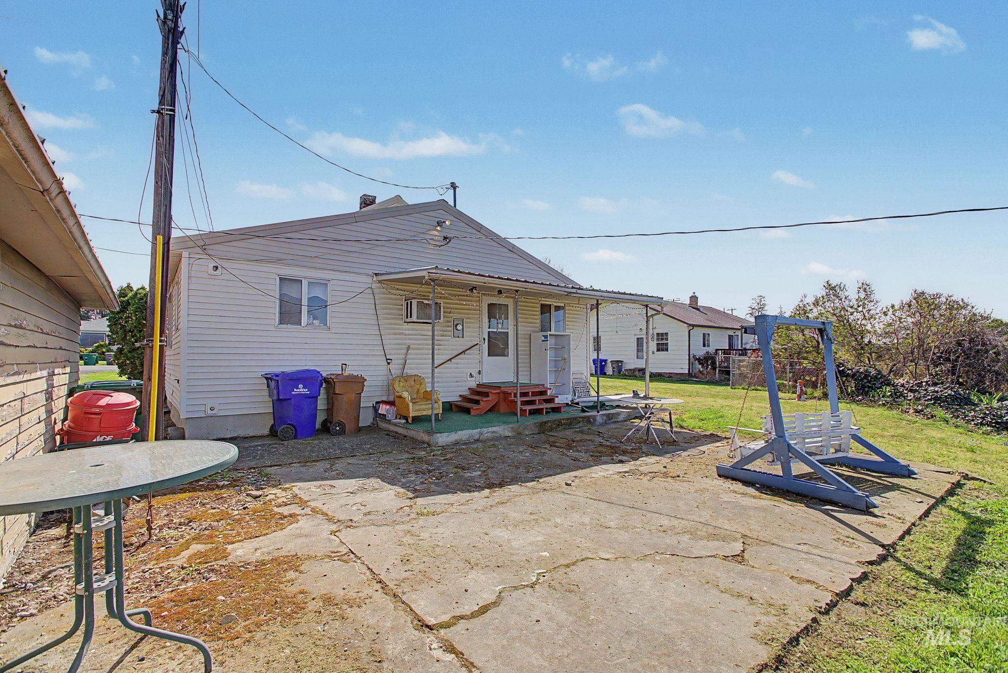 715 Bryden Avenue, Lewiston, Idaho 83501, 3 Bedrooms, 1.5 Bathrooms, Residential For Sale, Price $500,000, 98981900