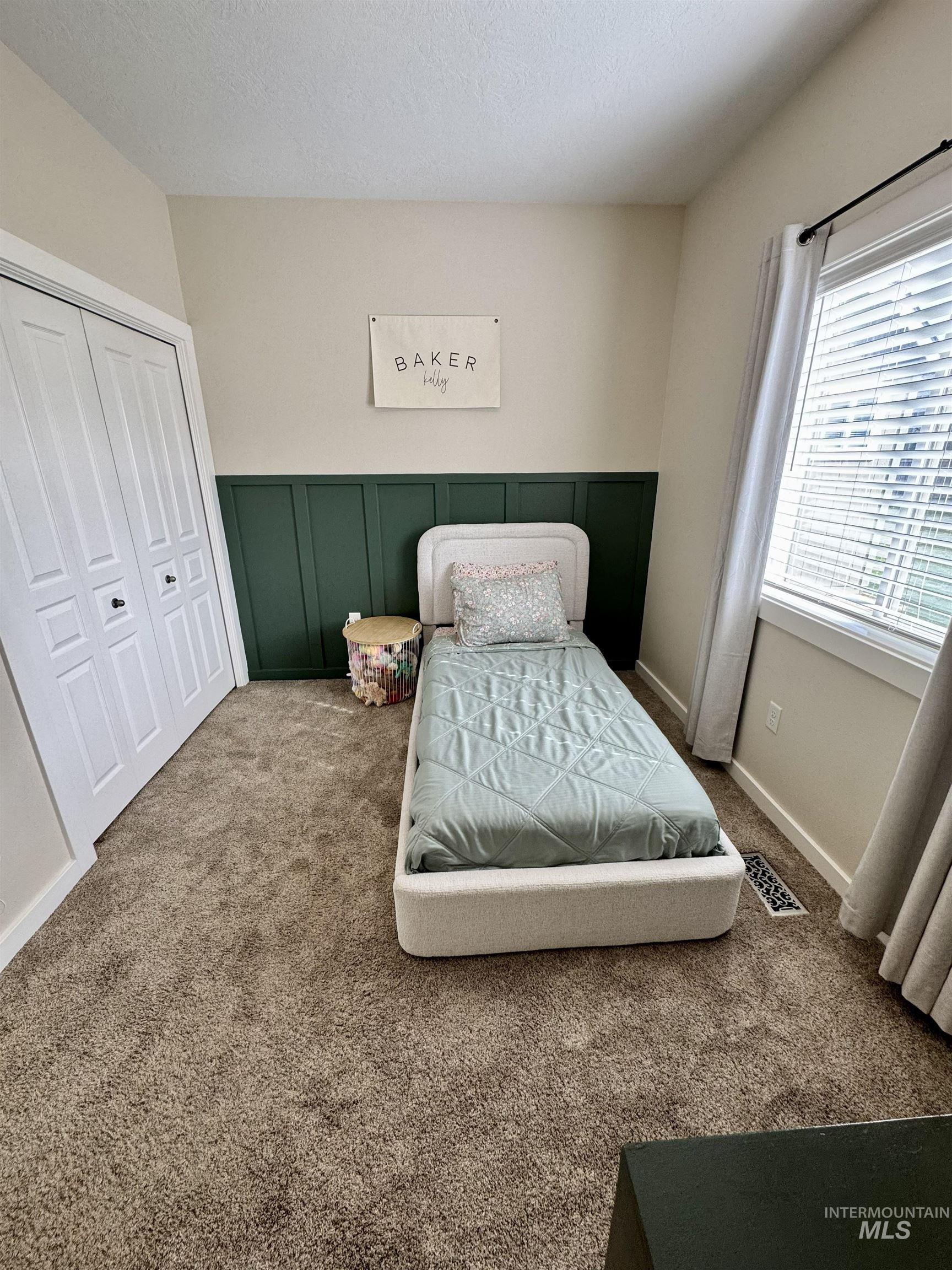 2600 N Cinnamon Pl, Meridian, Idaho 83646, 3 Bedrooms, 2 Bathrooms, Residential For Sale, Price $459,900, 98981904