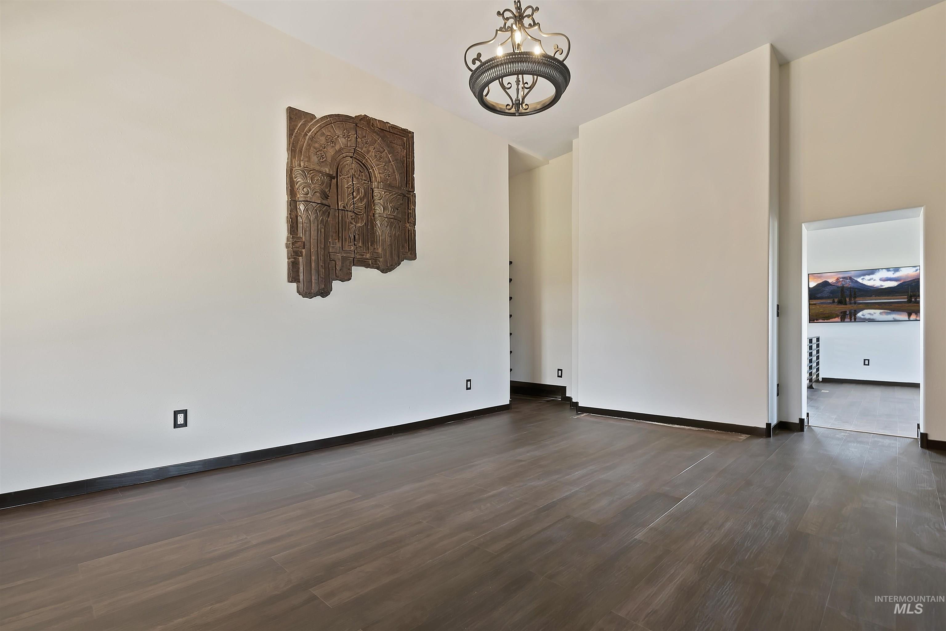 2480 Galey Street, Weiser, Idaho 83672, 2 Bedrooms, 2 Bathrooms, Residential For Sale, Price $385,000,MLS 98981906