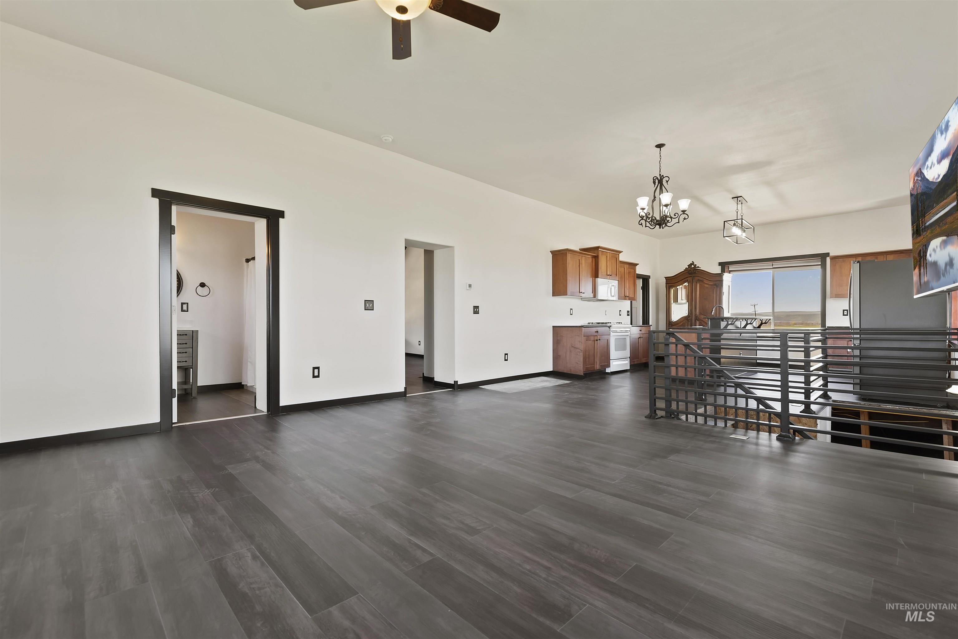 2480 Galey Street, Weiser, Idaho 83672, 2 Bedrooms, 2 Bathrooms, Residential For Sale, Price $360,000, 98981906