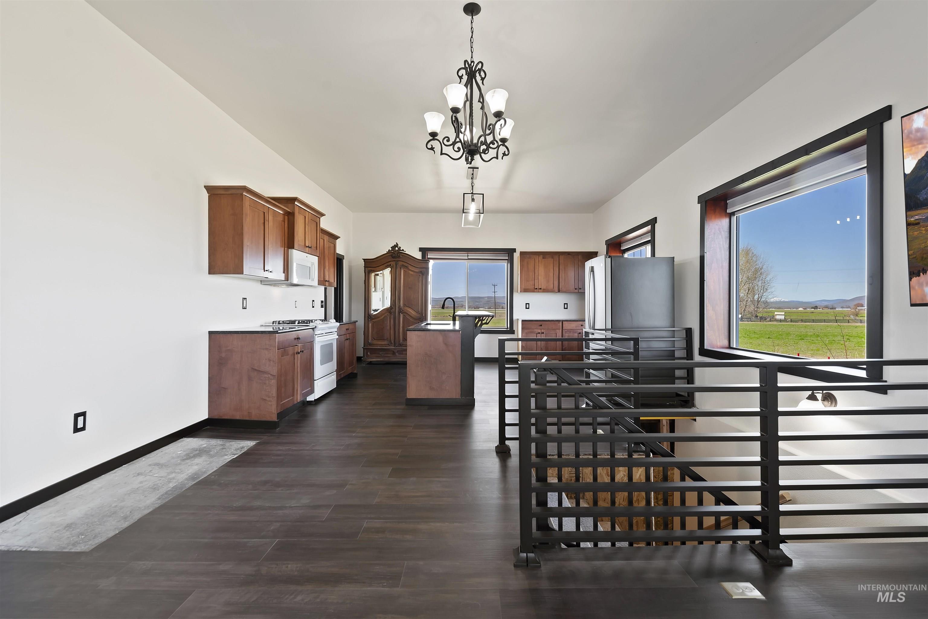 2480 Galey Street, Weiser, Idaho 83672, 2 Bedrooms, 2 Bathrooms, Residential For Sale, Price $360,000, 98981906