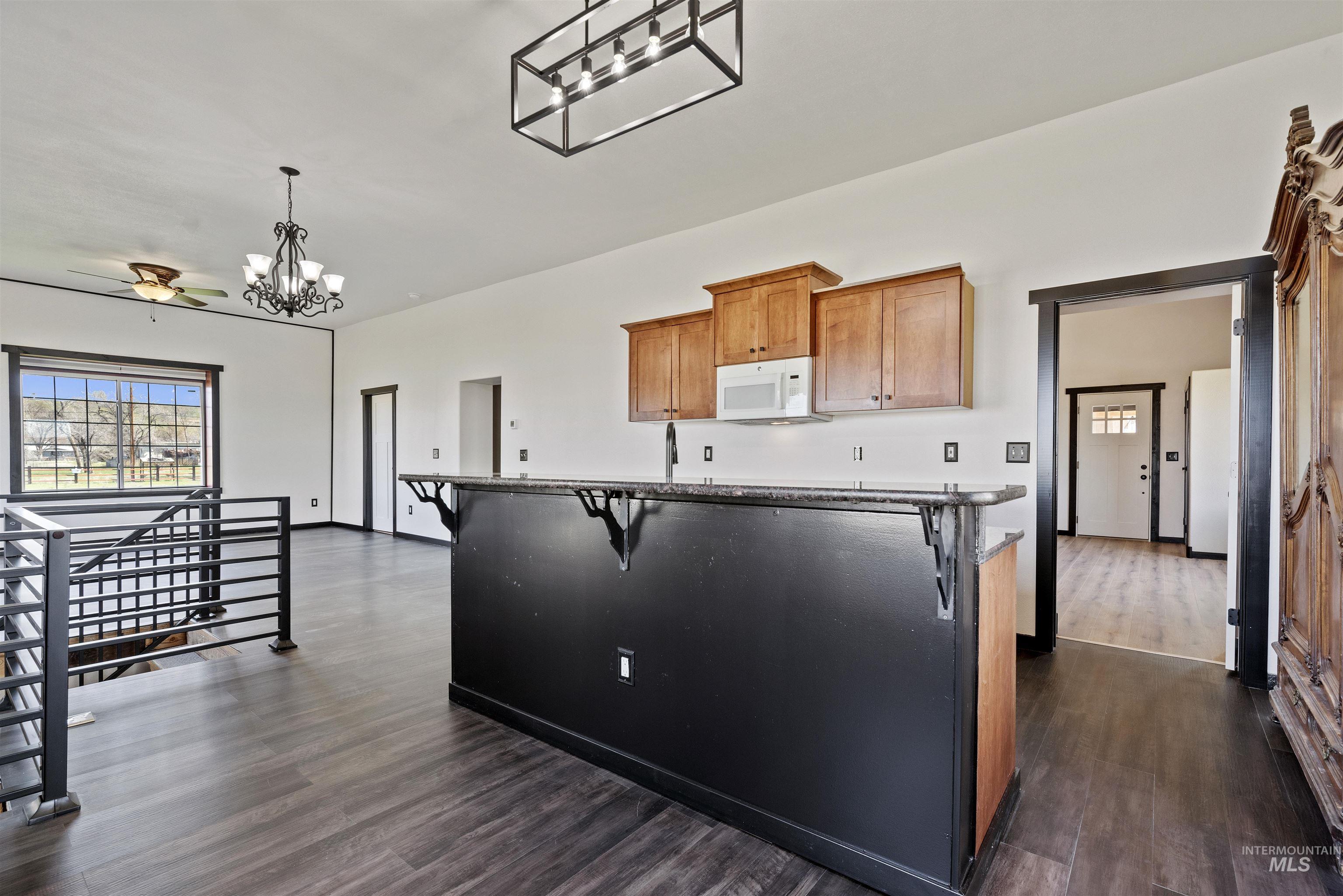 2480 Galey Street, Weiser, Idaho 83672, 2 Bedrooms, 2 Bathrooms, Residential For Sale, Price $360,000, 98981906