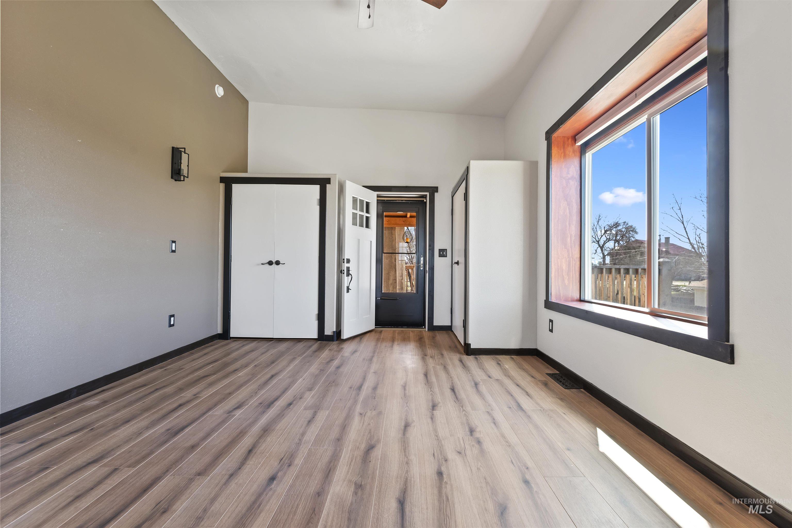 2480 Galey Street, Weiser, Idaho 83672, 2 Bedrooms, 2 Bathrooms, Residential For Sale, Price $385,000,MLS 98981906