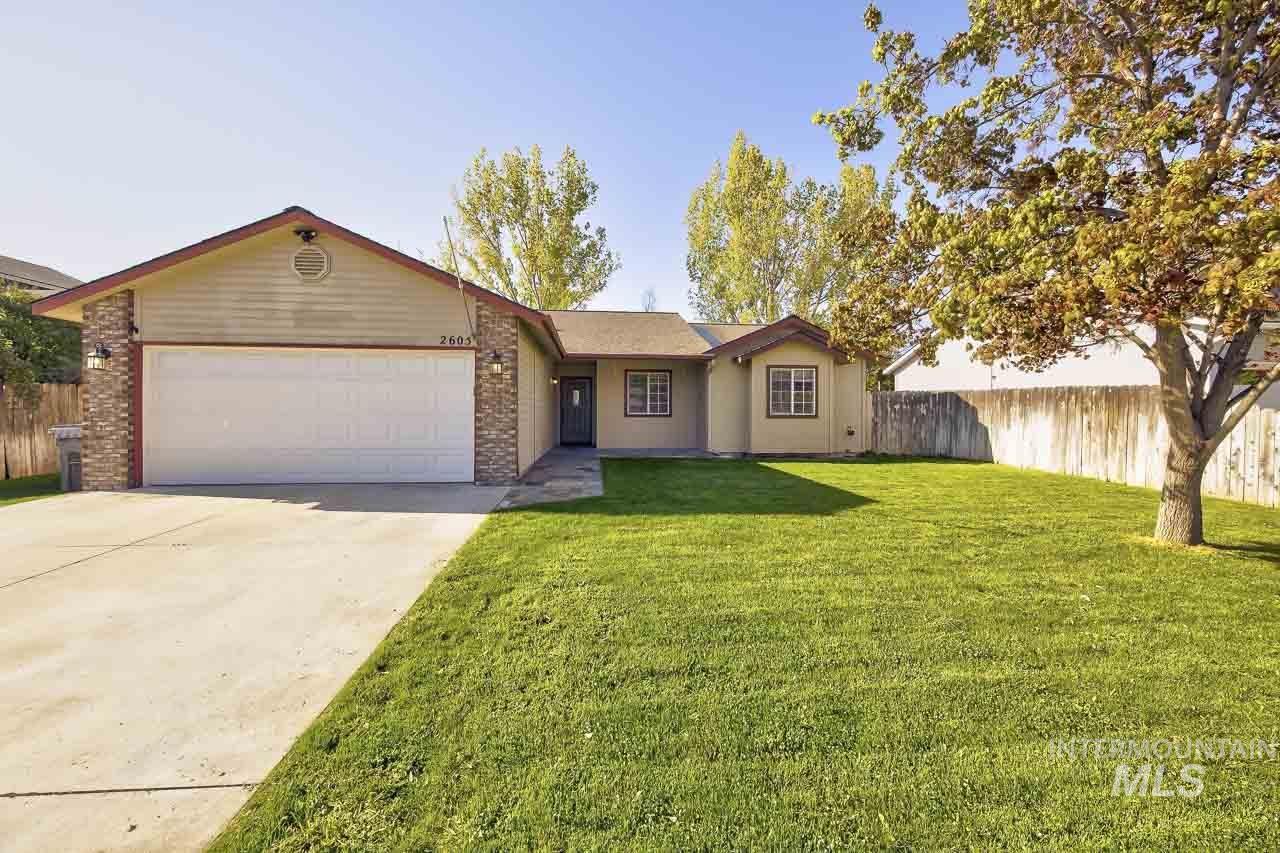 2605 Pebble Way, Nampa, Idaho 83686, 3 Bedrooms, 2 Bathrooms, Residential For Sale, Price $365,000, 98981911