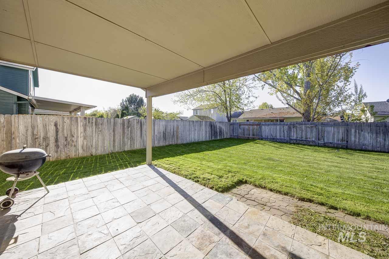 2605 Pebble Way, Nampa, Idaho 83686, 3 Bedrooms, 2 Bathrooms, Residential For Sale, Price $365,000, 98981911
