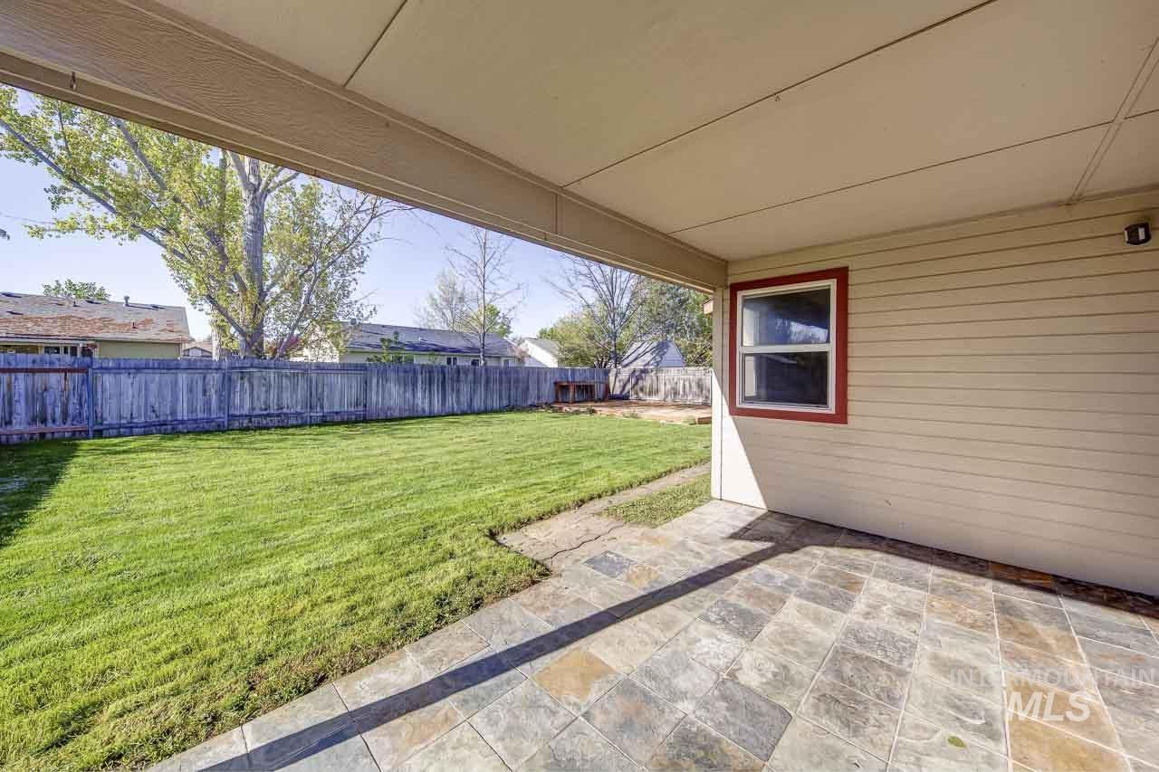 2605 Pebble Way, Nampa, Idaho 83686, 3 Bedrooms, 2 Bathrooms, Residential For Sale, Price $365,000, 98981911