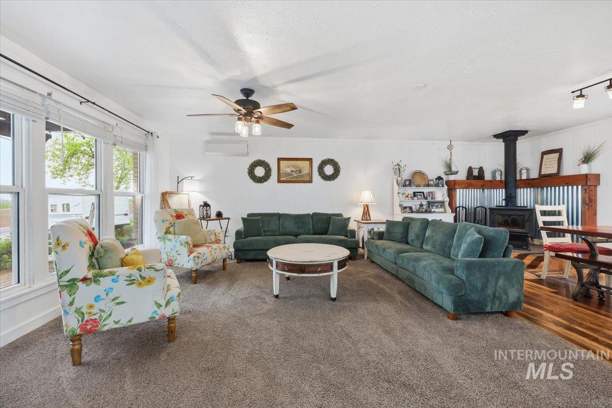 5625 Sunset Rd, Fruitland, Idaho 83619, 4 Bedrooms, 2.5 Bathrooms, Residential For Sale, Price $649,900,MLS 98981919