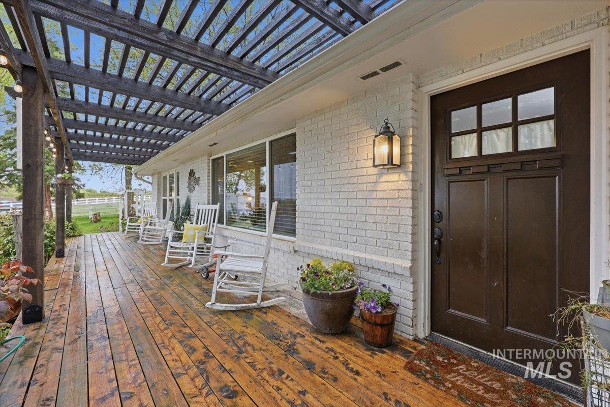 5625 Sunset Rd, Fruitland, Idaho 83619, 4 Bedrooms, 2.5 Bathrooms, Residential For Sale, Price $694,900, 98981919