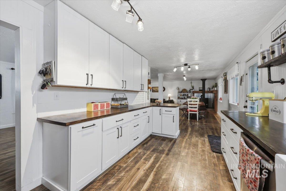 5625 Sunset Rd, Fruitland, Idaho 83619, 4 Bedrooms, 2.5 Bathrooms, Residential For Sale, Price $649,900,MLS 98981919