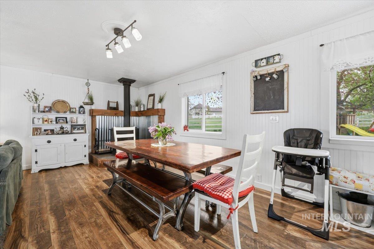 5625 Sunset Rd, Fruitland, Idaho 83619, 4 Bedrooms, 2.5 Bathrooms, Residential For Sale, Price $694,900, 98981919