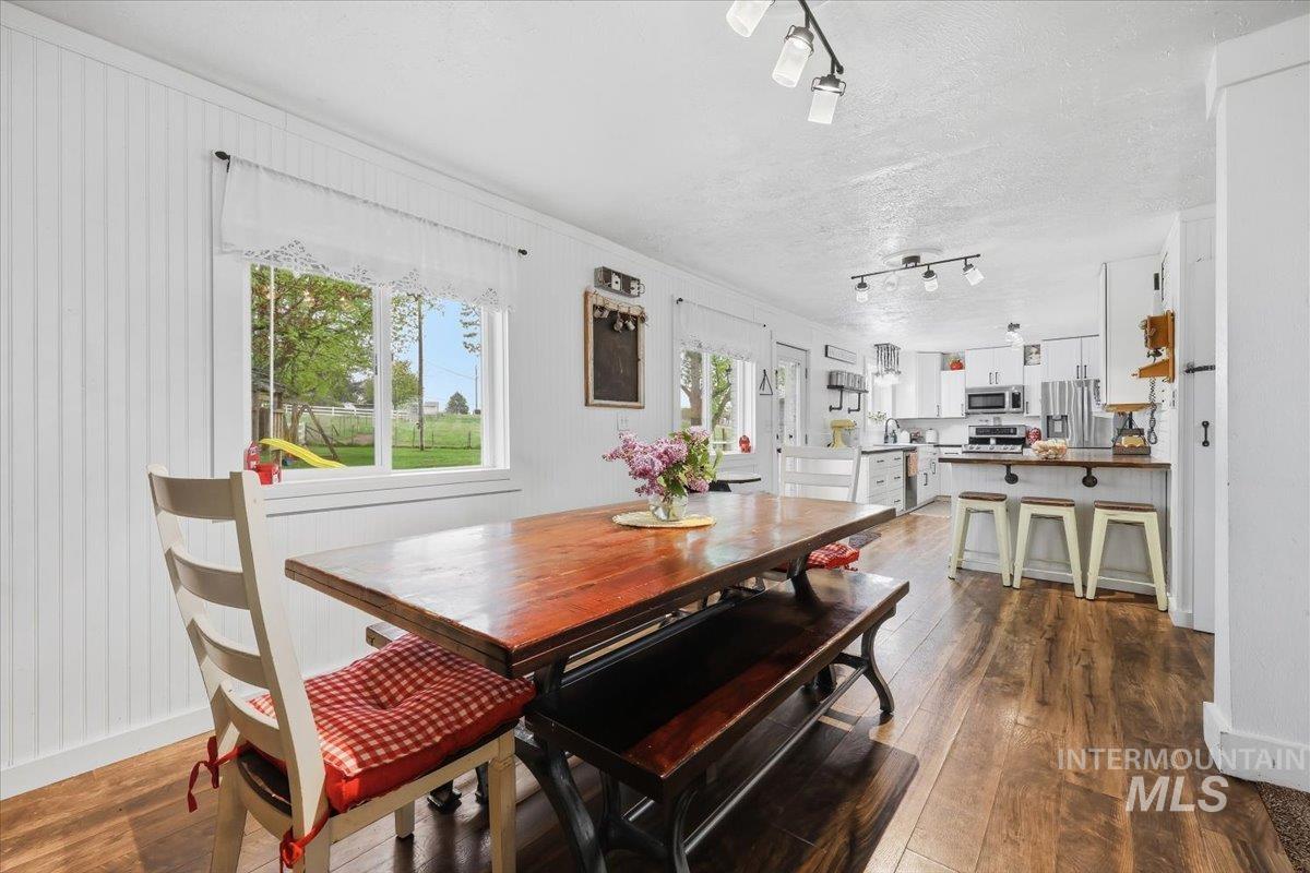 5625 Sunset Rd, Fruitland, Idaho 83619, 4 Bedrooms, 2.5 Bathrooms, Residential For Sale, Price $694,900, 98981919