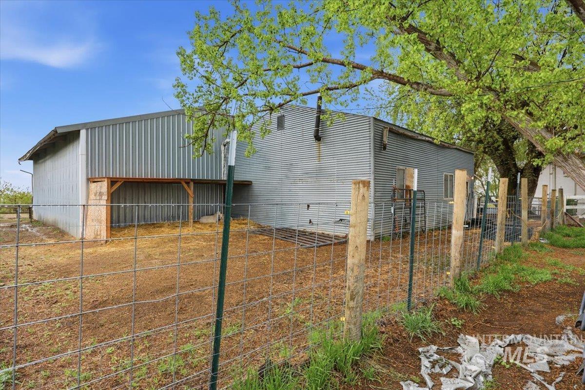 5625 Sunset Rd, Fruitland, Idaho 83619, 4 Bedrooms, 2.5 Bathrooms, Residential For Sale, Price $694,900, 98981919