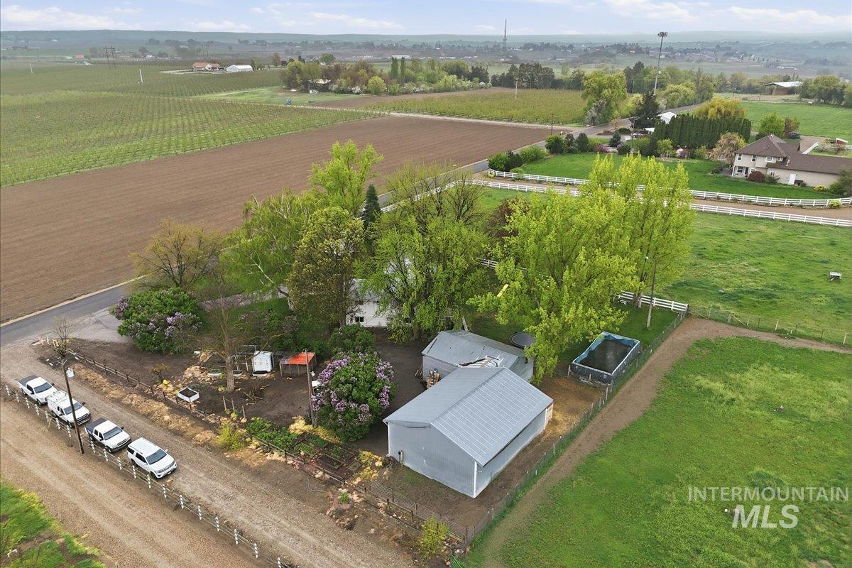 5625 Sunset Rd, Fruitland, Idaho 83619, 4 Bedrooms, 2.5 Bathrooms, Residential For Sale, Price $694,900, 98981919