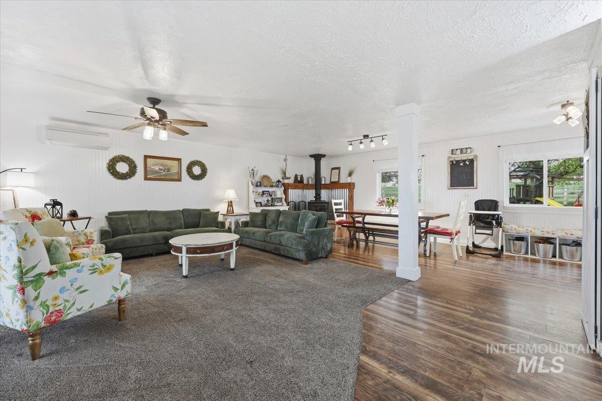 5625 Sunset Rd, Fruitland, Idaho 83619, 4 Bedrooms, 2.5 Bathrooms, Residential For Sale, Price $649,900,MLS 98981919