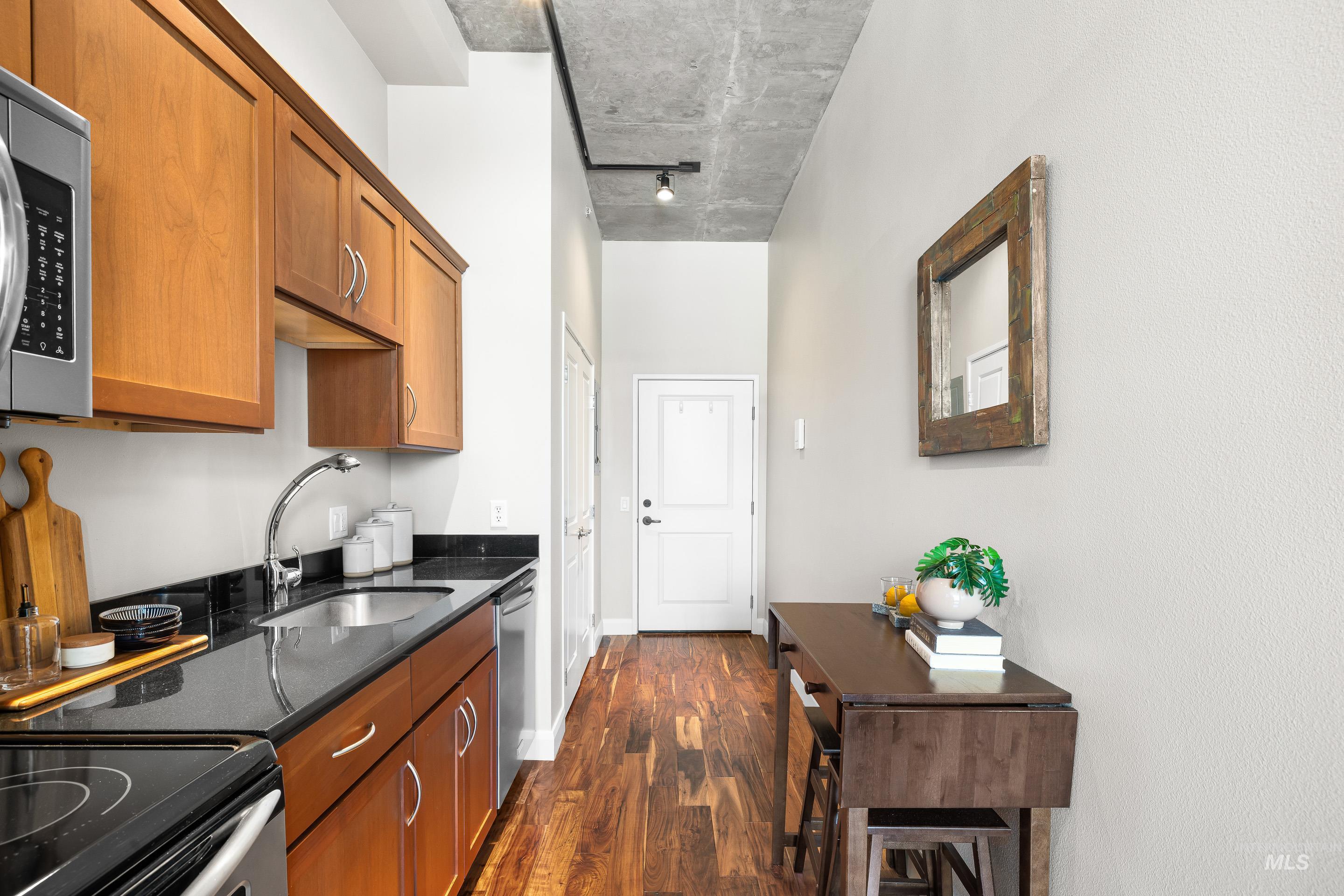 851 W Front St, Boise, Idaho 83702, 1 Bathroom, Residential For Sale, Price $429,990, 98981923