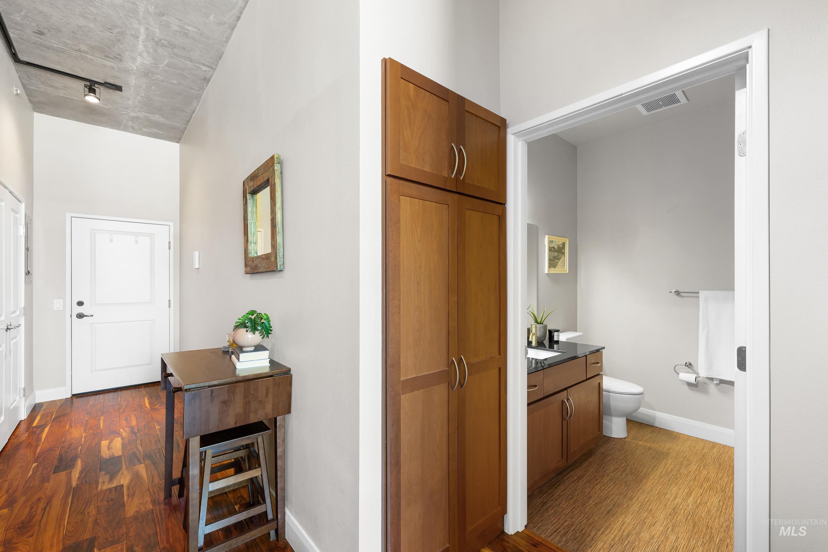 851 W Front St, Boise, Idaho 83702, 1 Bathroom, Residential For Sale, Price $429,990, 98981923