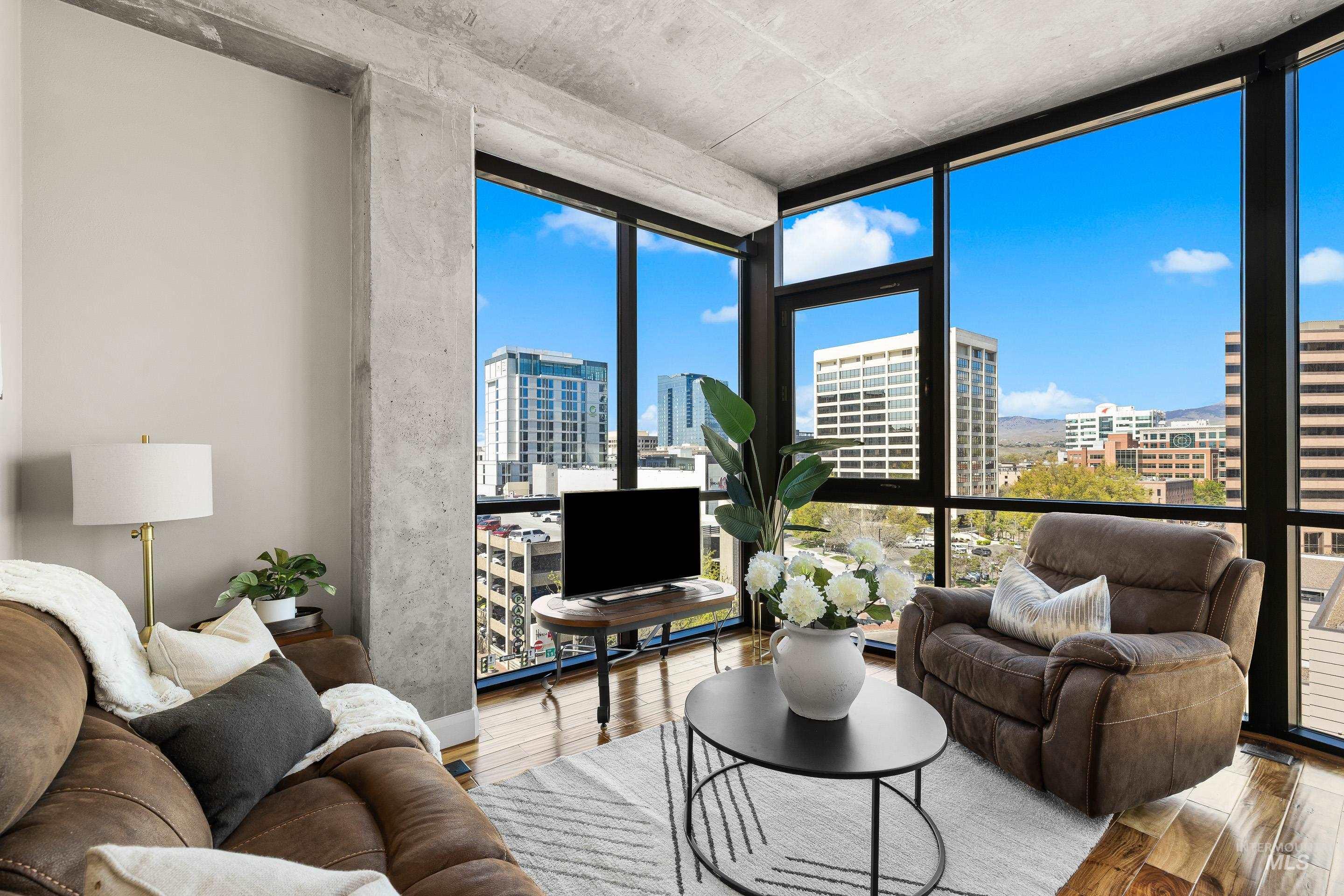 851 W Front St, Boise, Idaho 83702, 1 Bathroom, Residential For Sale, Price $429,990, 98981923